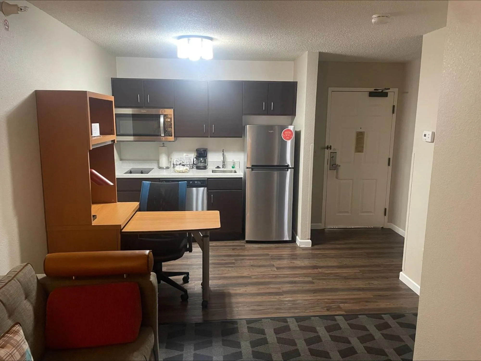 Kitchen or kitchenette in TownePlace Suites Wichita East