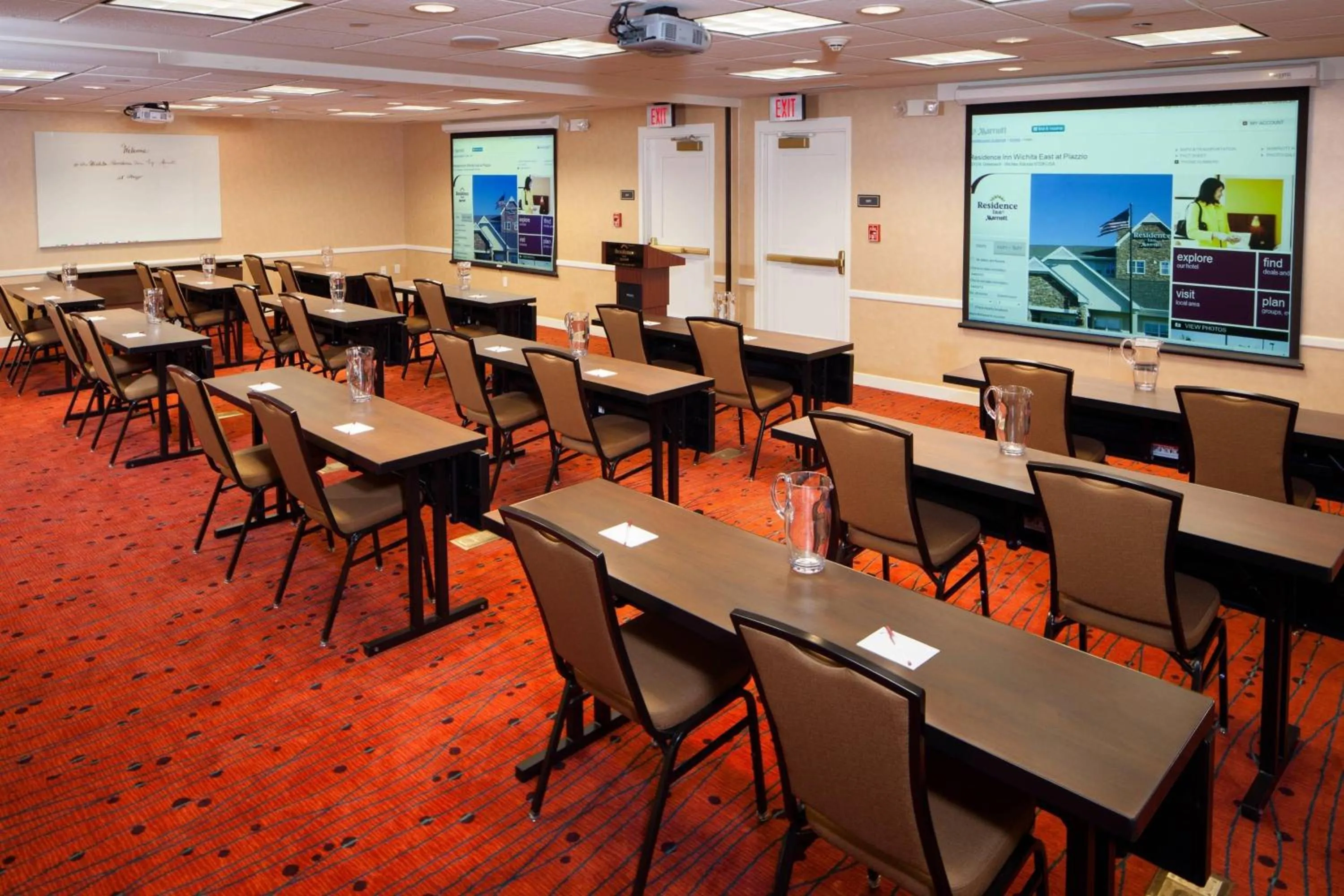 Meeting/conference room in Residence Inn by Marriott Wichita East At Plazzio