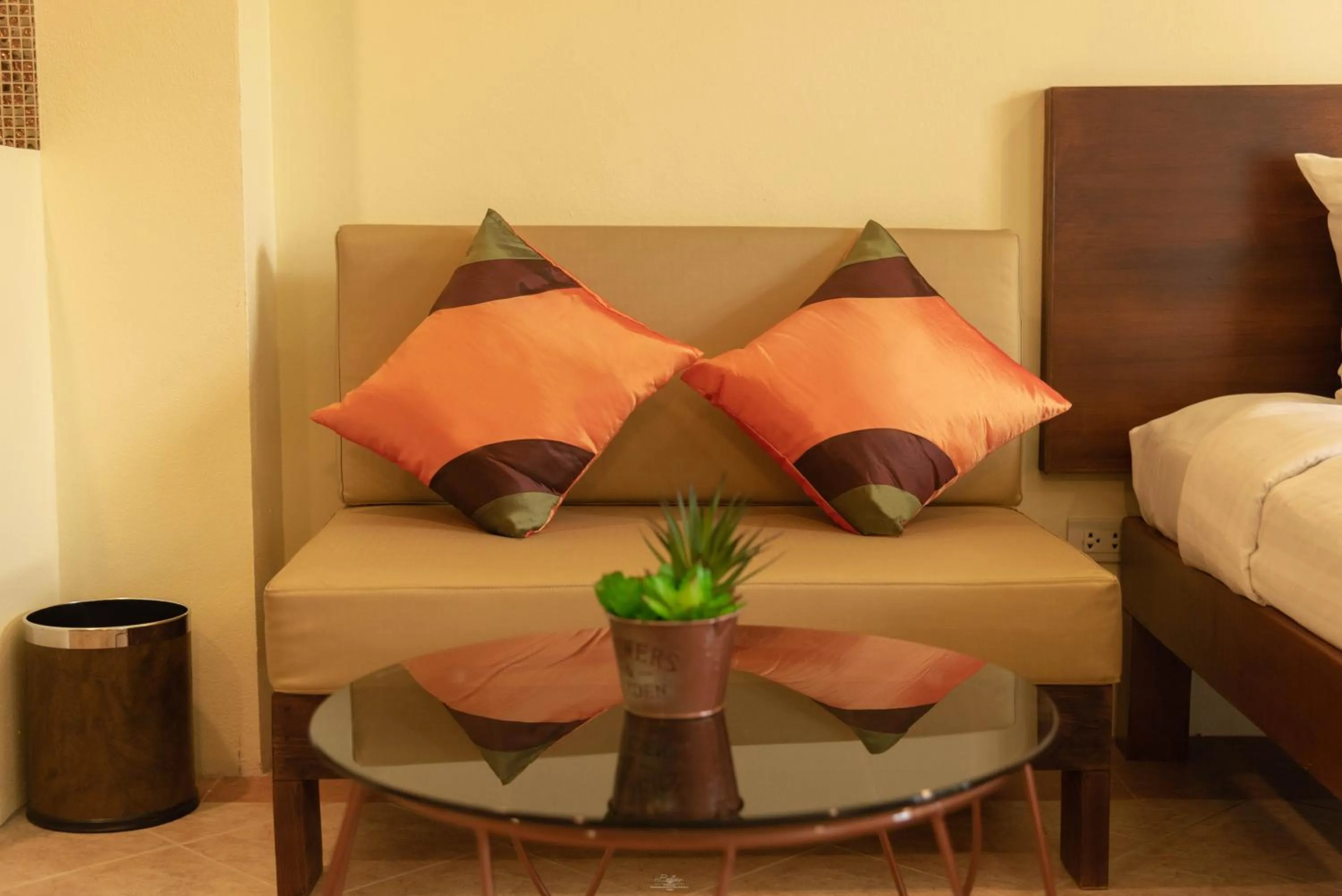 Seating area, Bed in Park 38 Hotel - SHA Plus