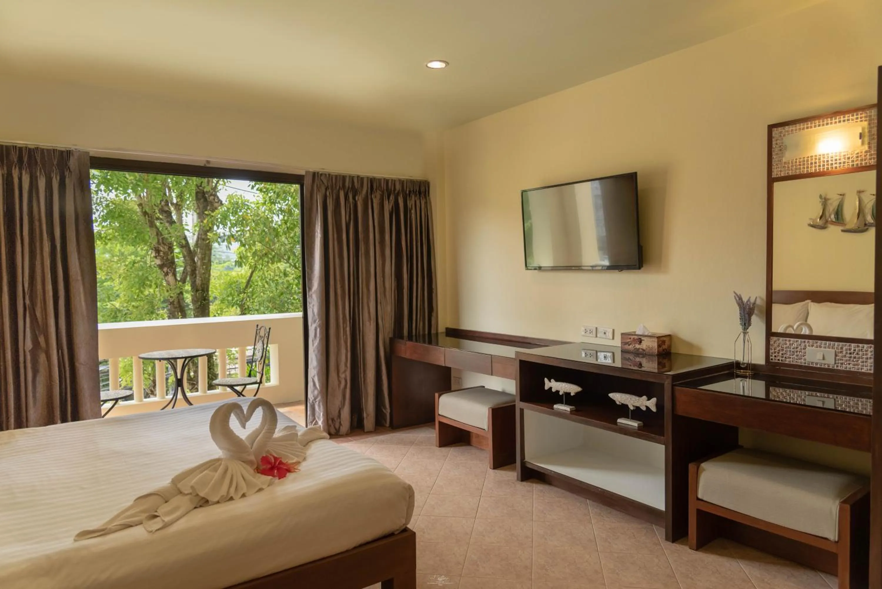 TV and multimedia, Bed in Park 38 Hotel - SHA Plus