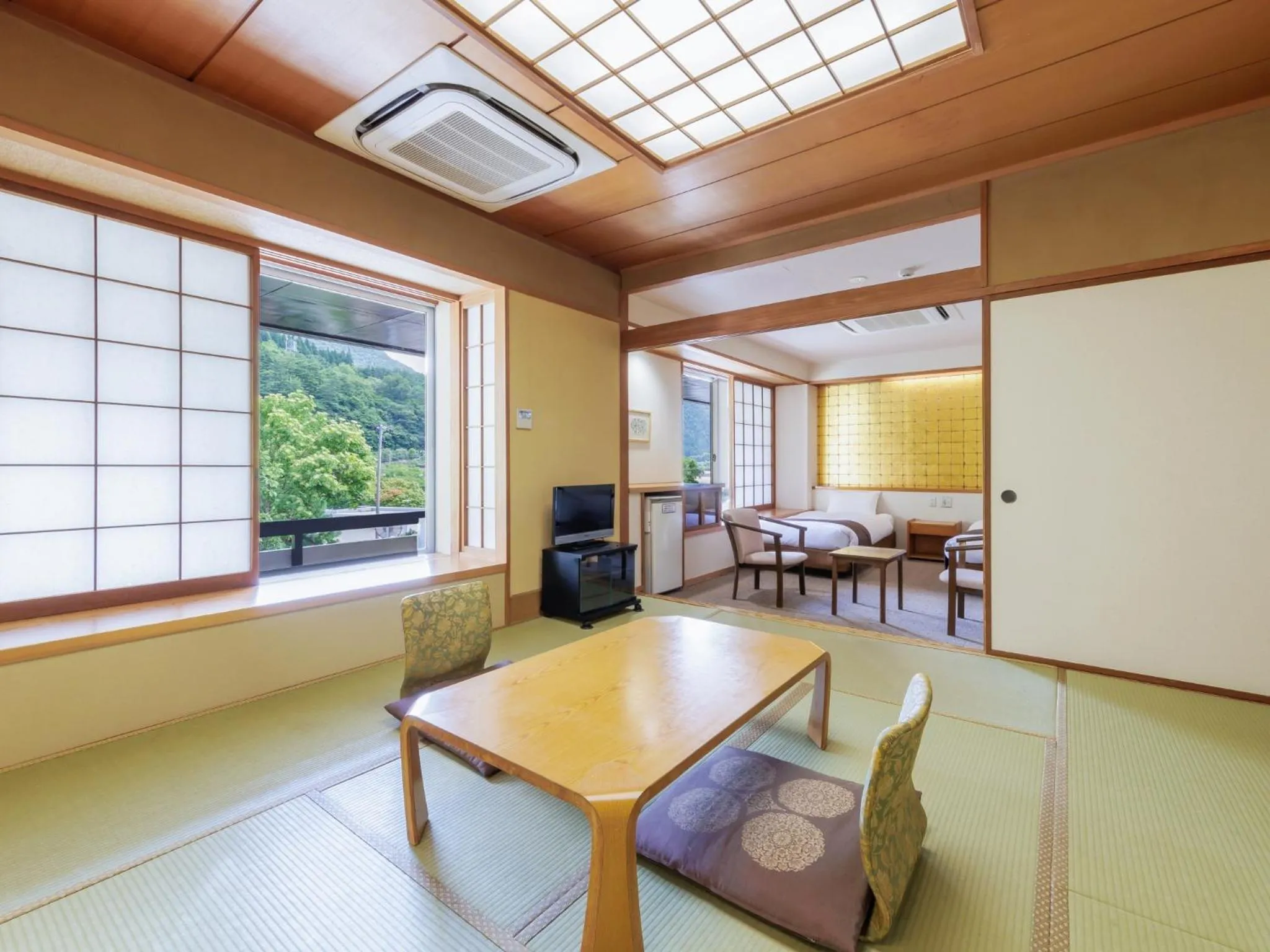 Photo of the whole room in KAMENOI HOTEL Akita Yuze