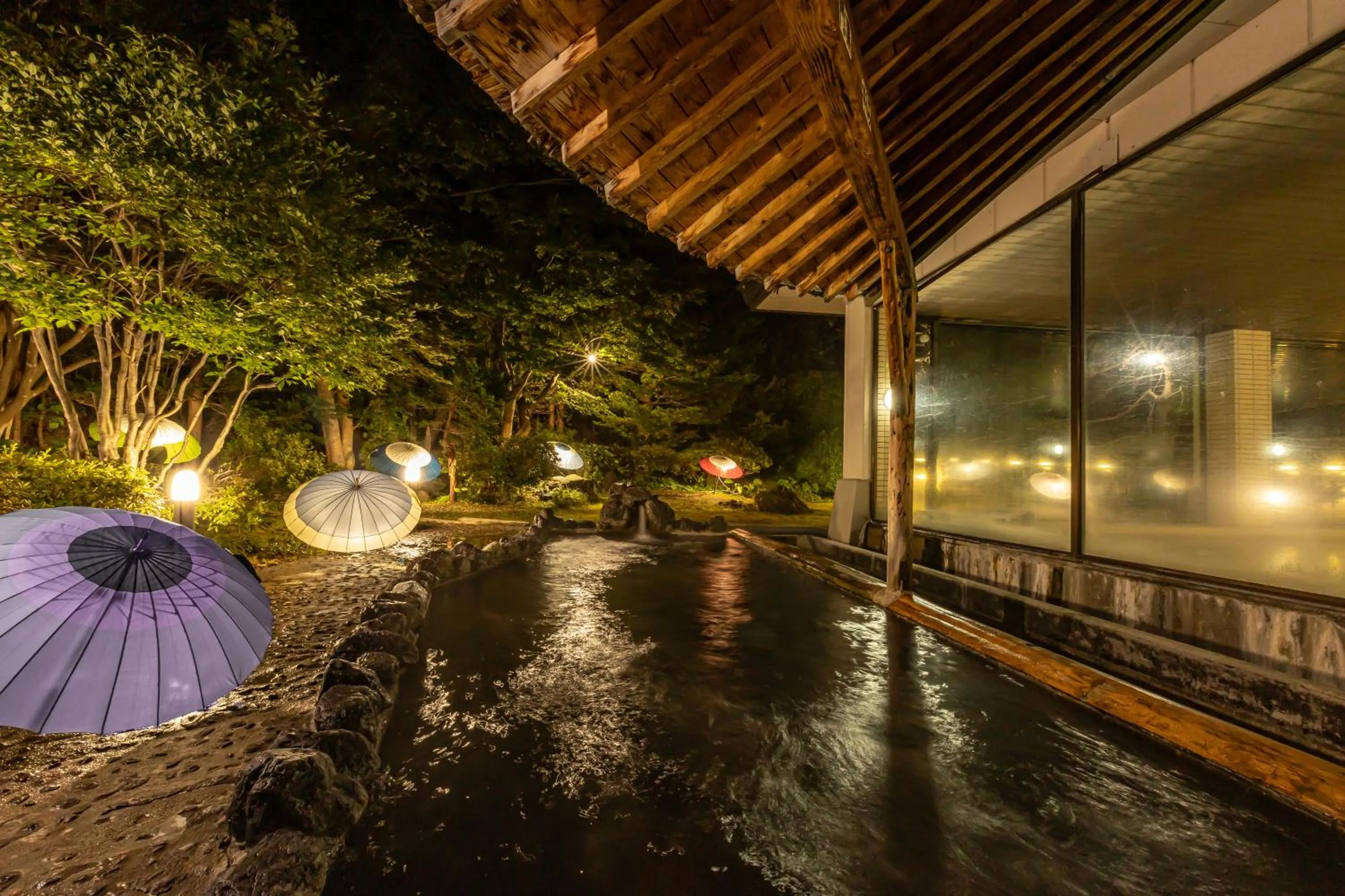 Hot Spring Bath in KAMENOI HOTEL Akita Yuze
