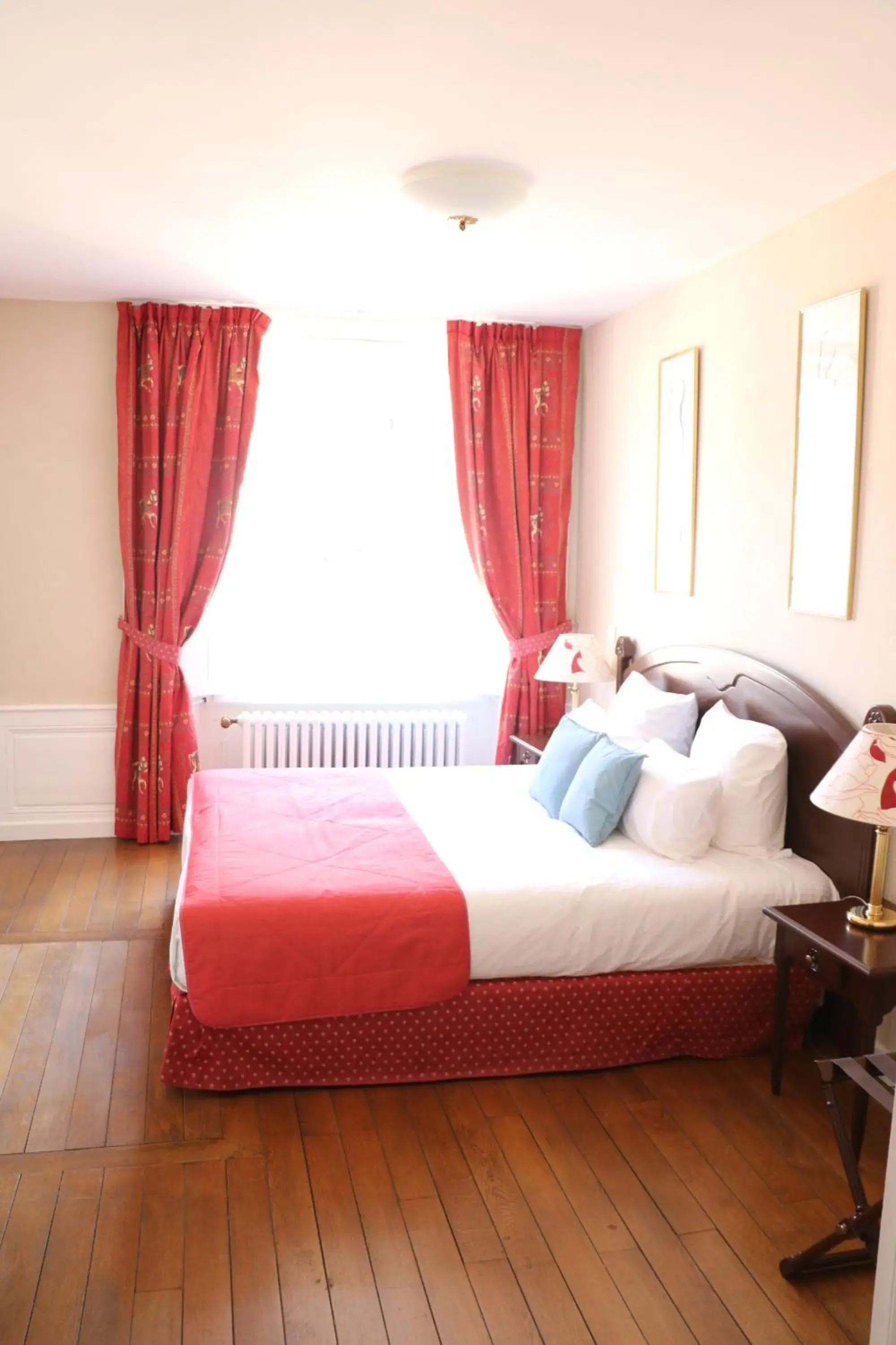 Superior Suite Ispahan in Hotel D'haussonville Superior Suite Ispahan in Hotel D'haussonville