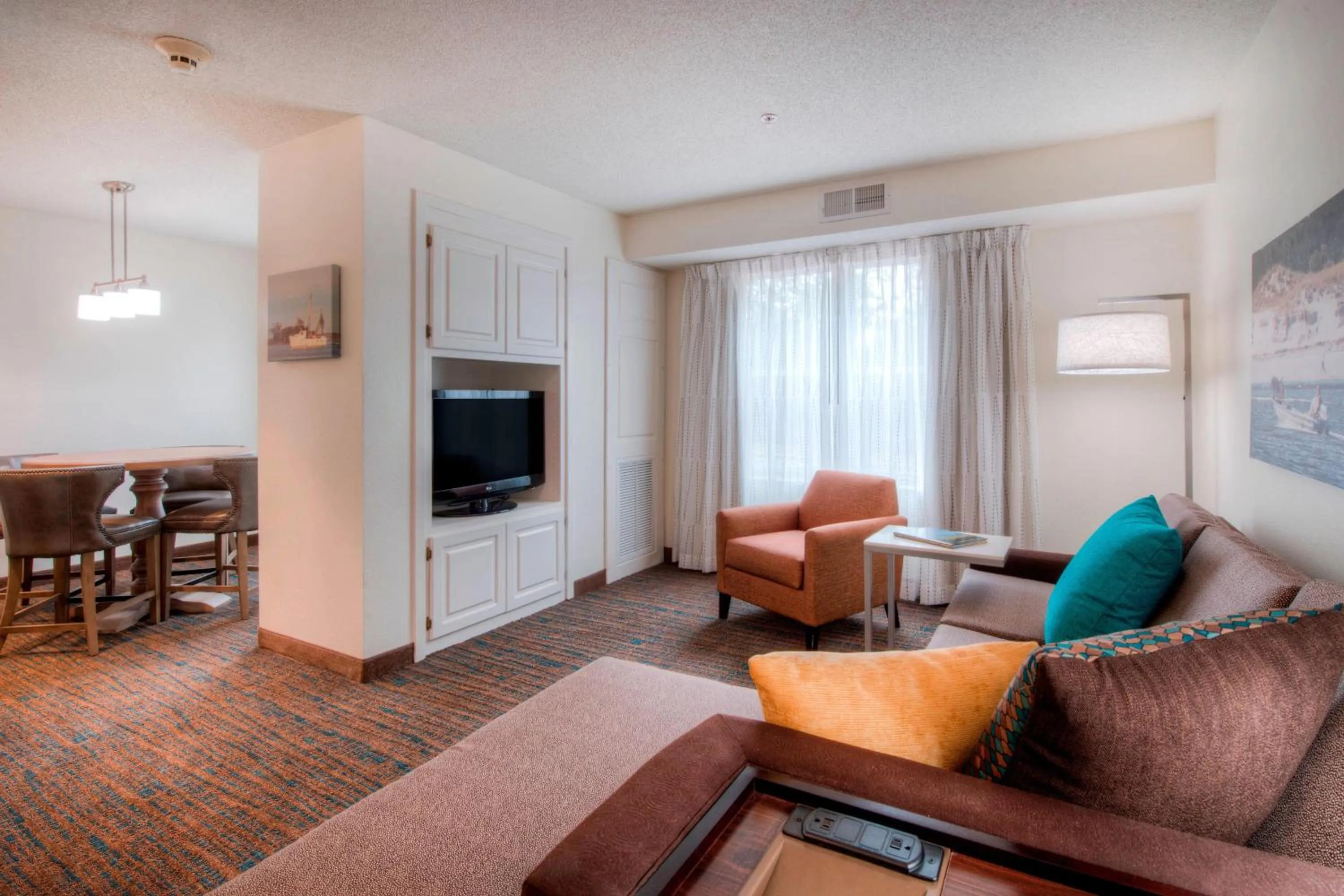 Living room in Residence Inn by Marriott Wilmington Landfall