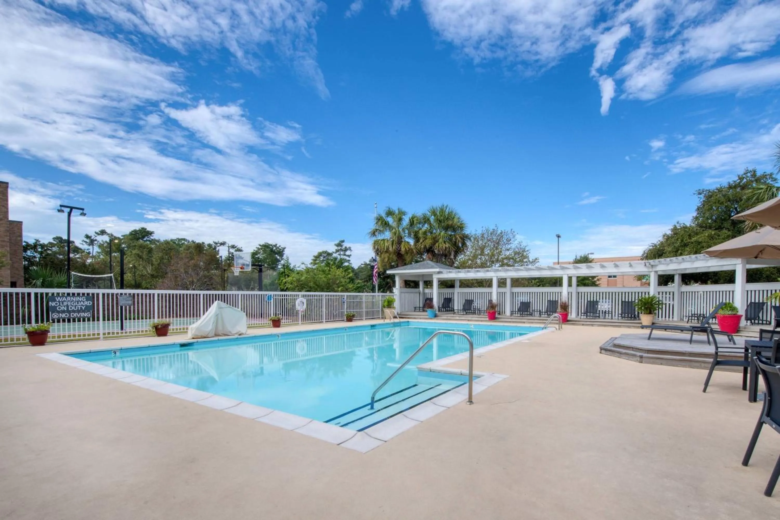 Swimming pool in Residence Inn by Marriott Wilmington Landfall