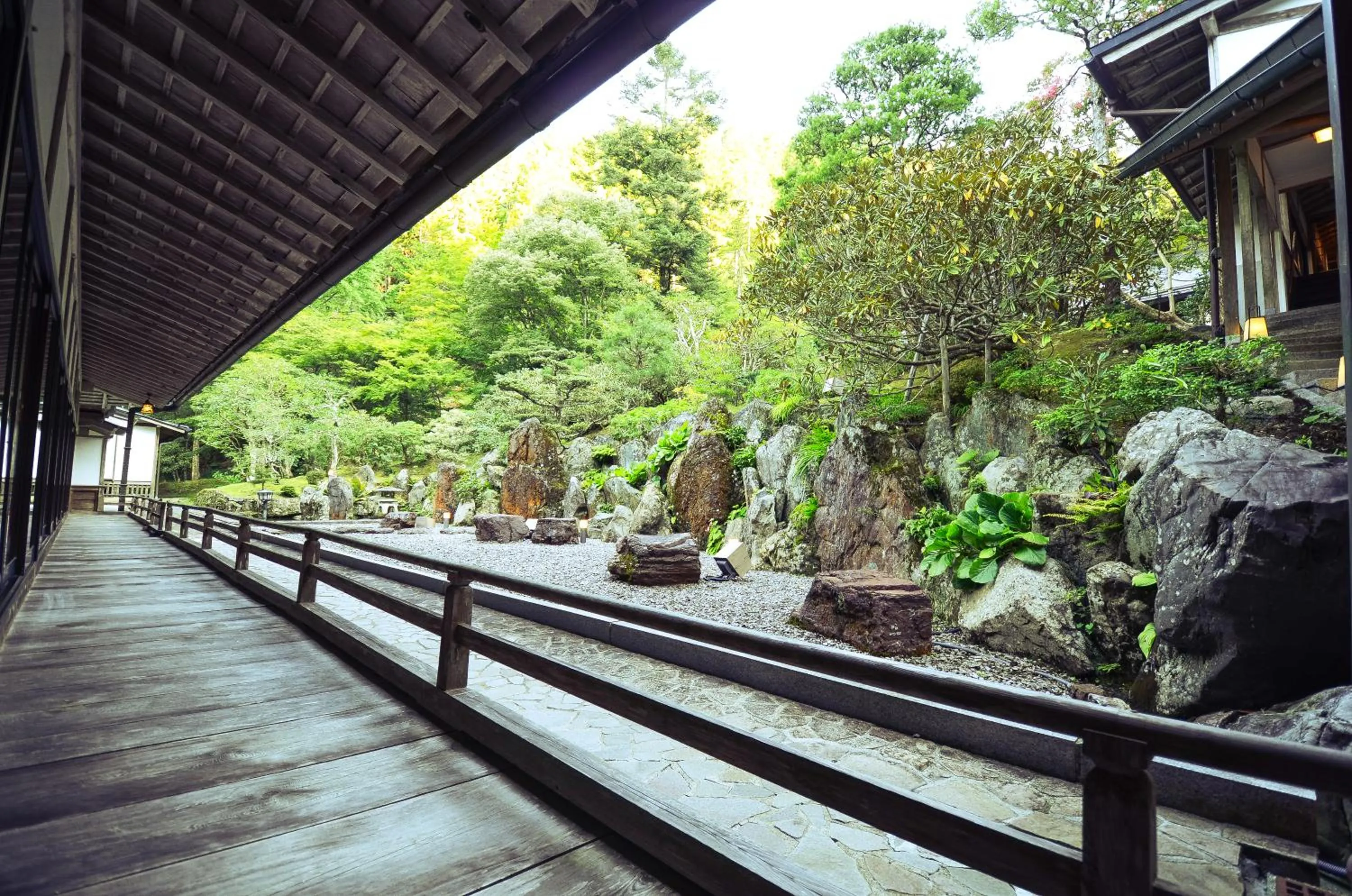 View (from property/room) in 高野山 宿坊 不動院 -Koyasan Shukubo Fudoin-