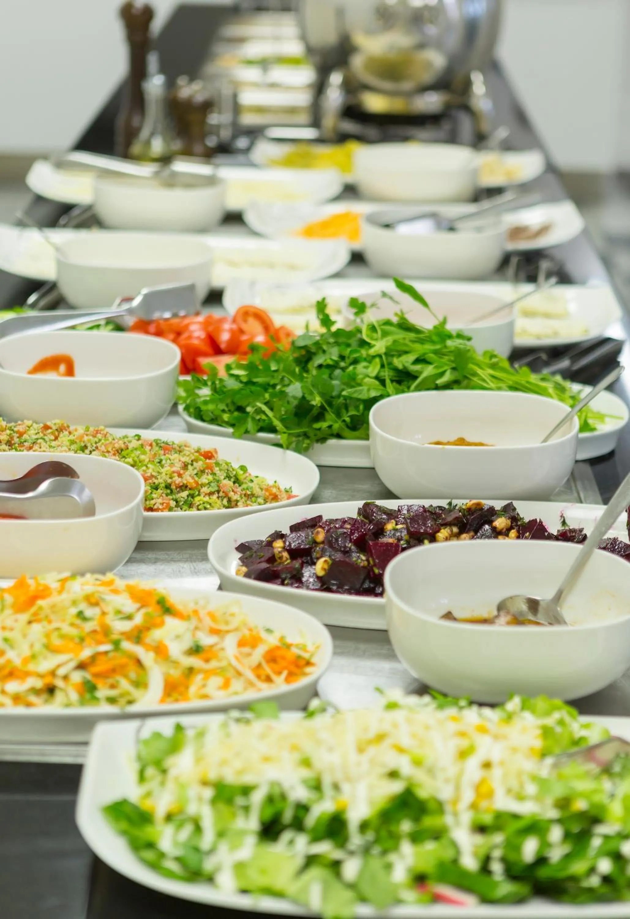 Restaurant/places to eat in Armenia Hotel