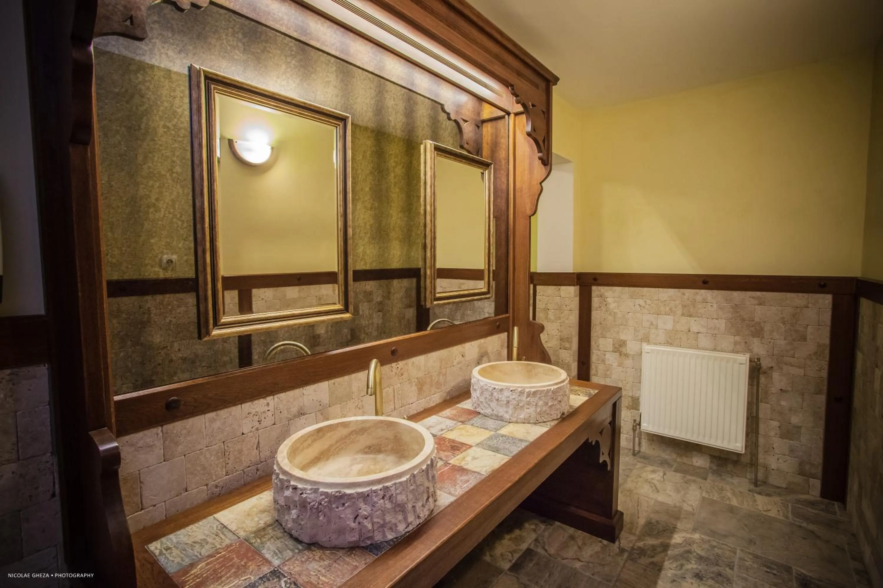 Bathroom in Hotel Sighişoara