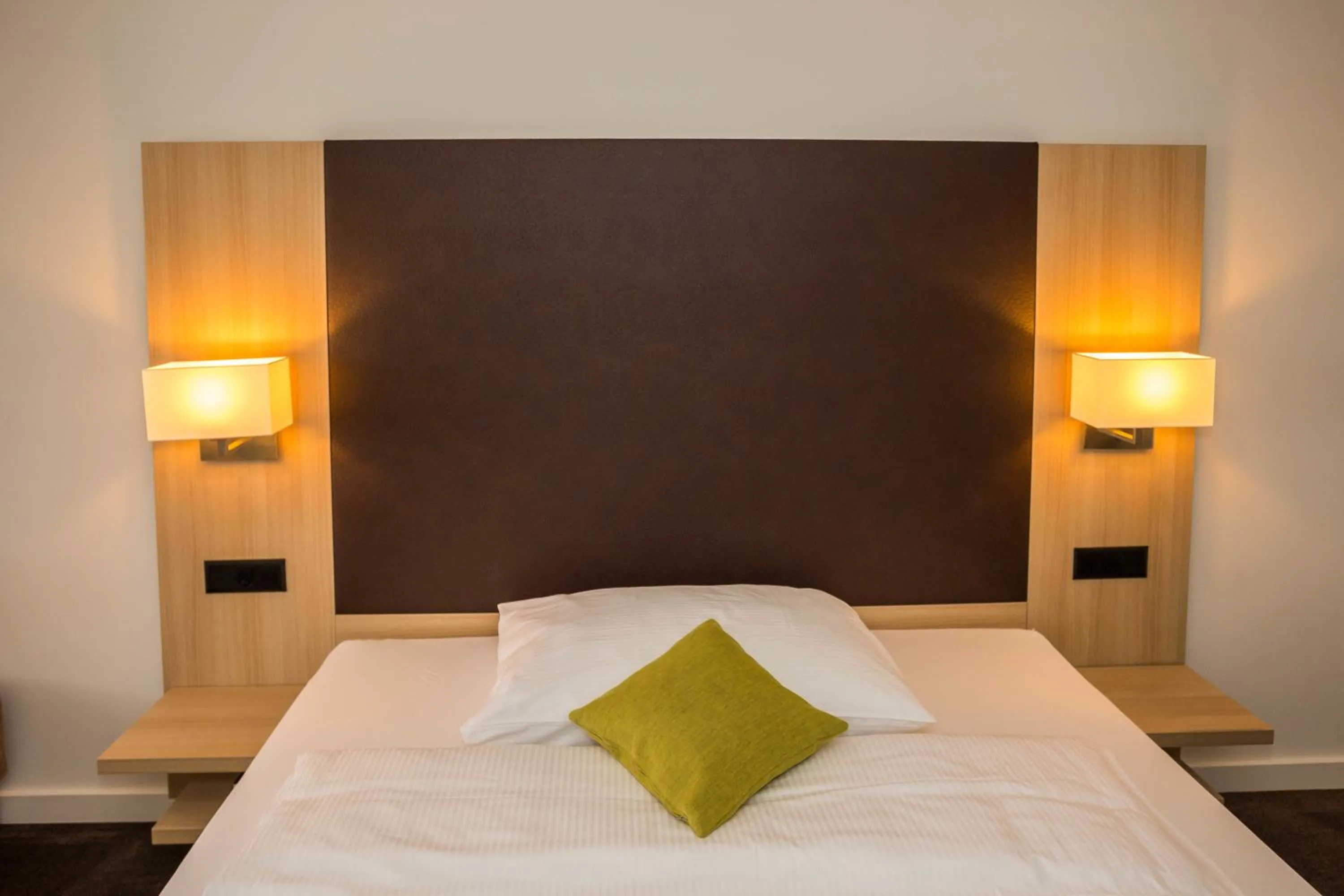 Bed in Hotel Höri Inn