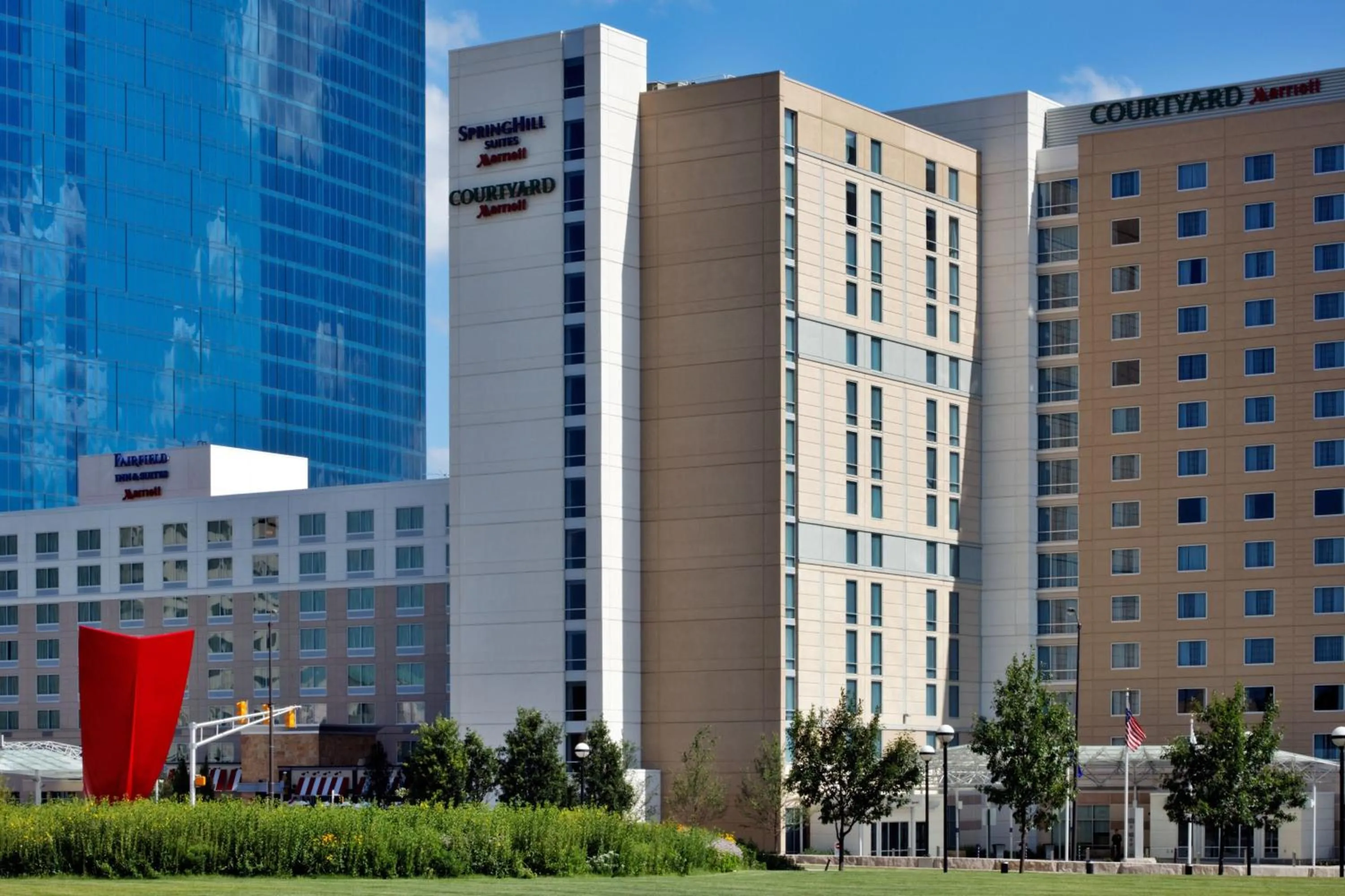 Property building in SpringHill Suites Indianapolis Downtown