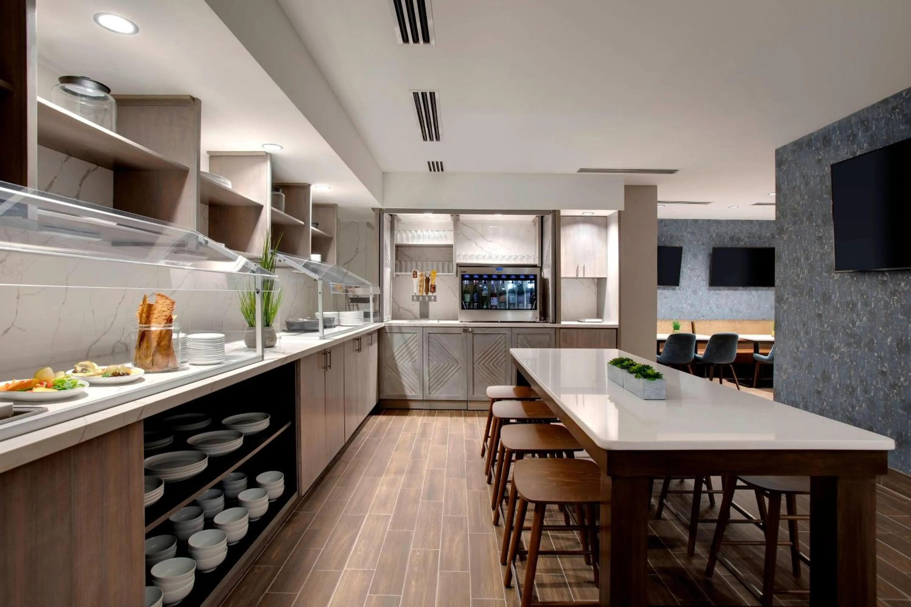 Lounge or bar in Winston-Salem Marriott