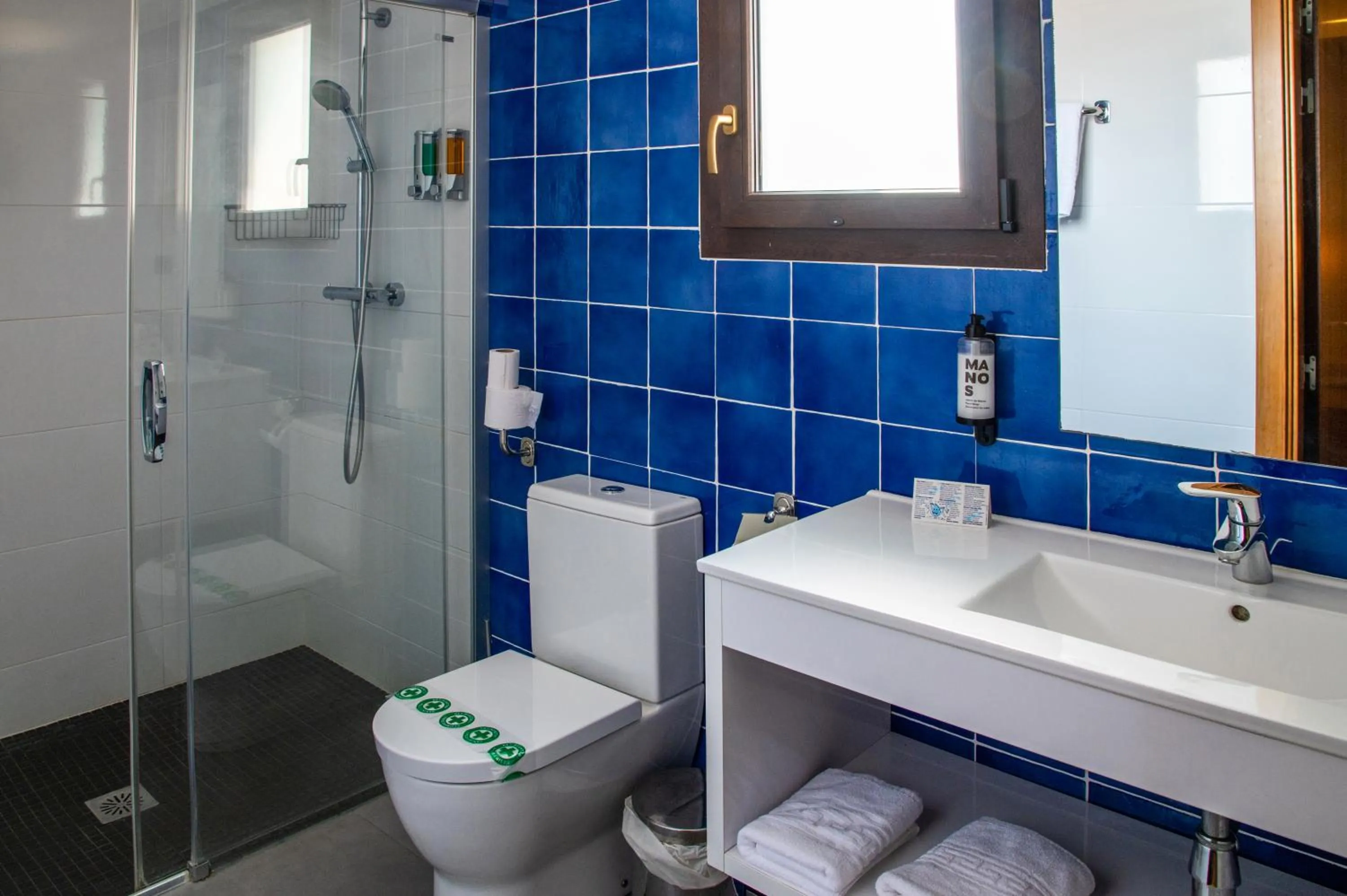 Bathroom in Petit Palau - Adults Only