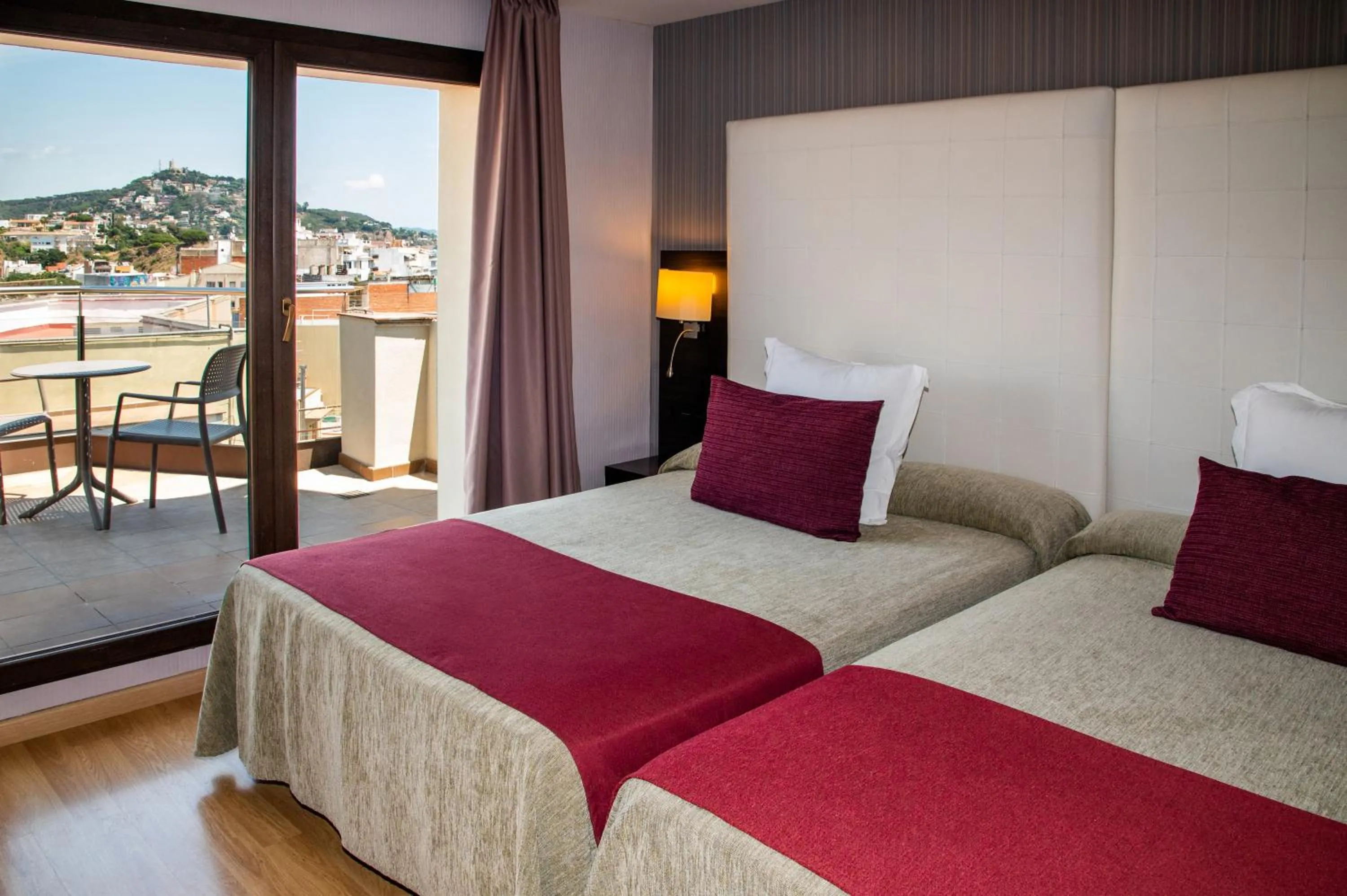 Bedroom, Bed in Petit Palau - Adults Only