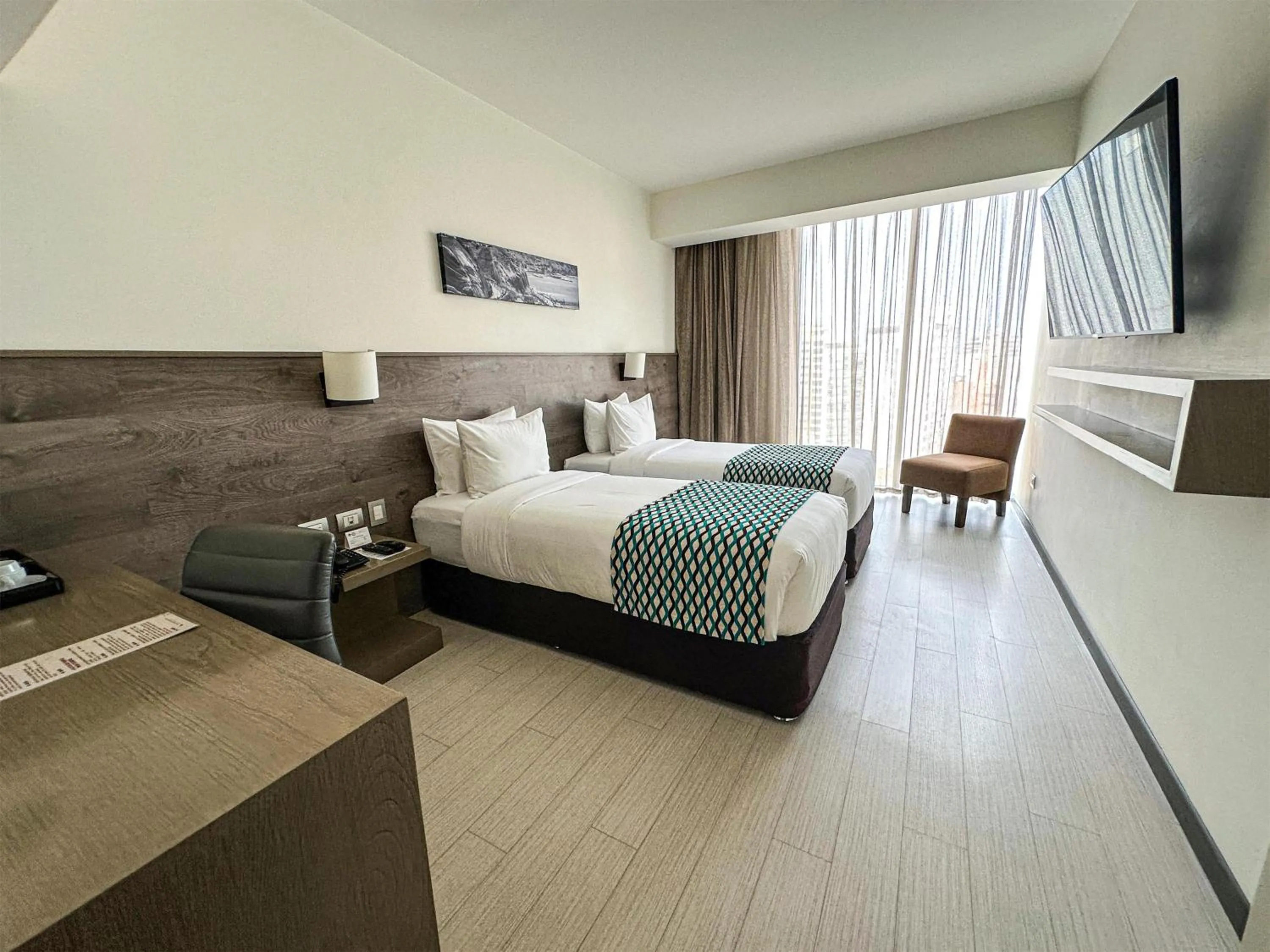 Photo of the whole room, Bed in Best Western Plus Urban Larco Hotel