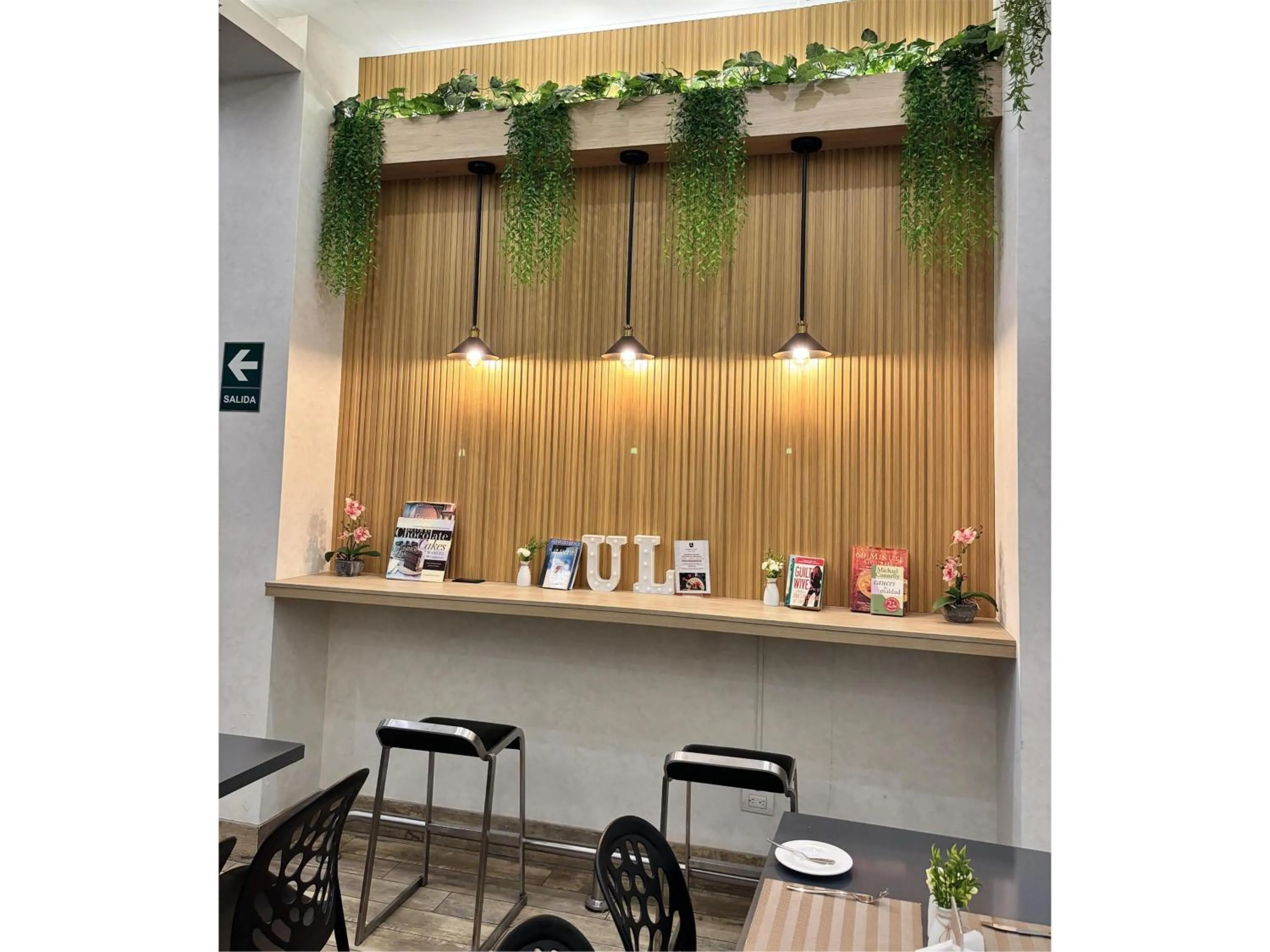 Breakfast in Best Western Plus Urban Larco Hotel