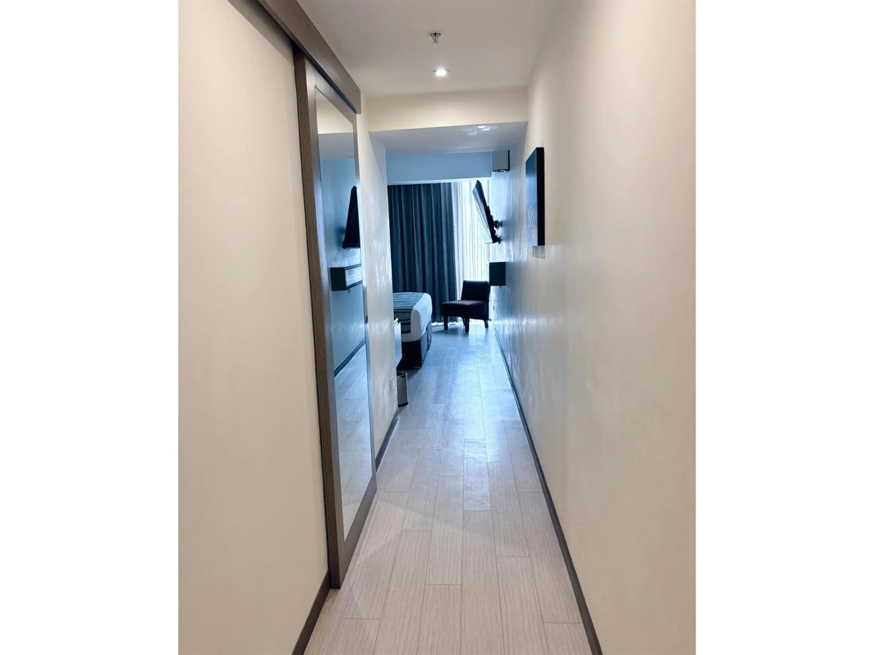 Photo of the whole room in Best Western Plus Urban Larco Hotel