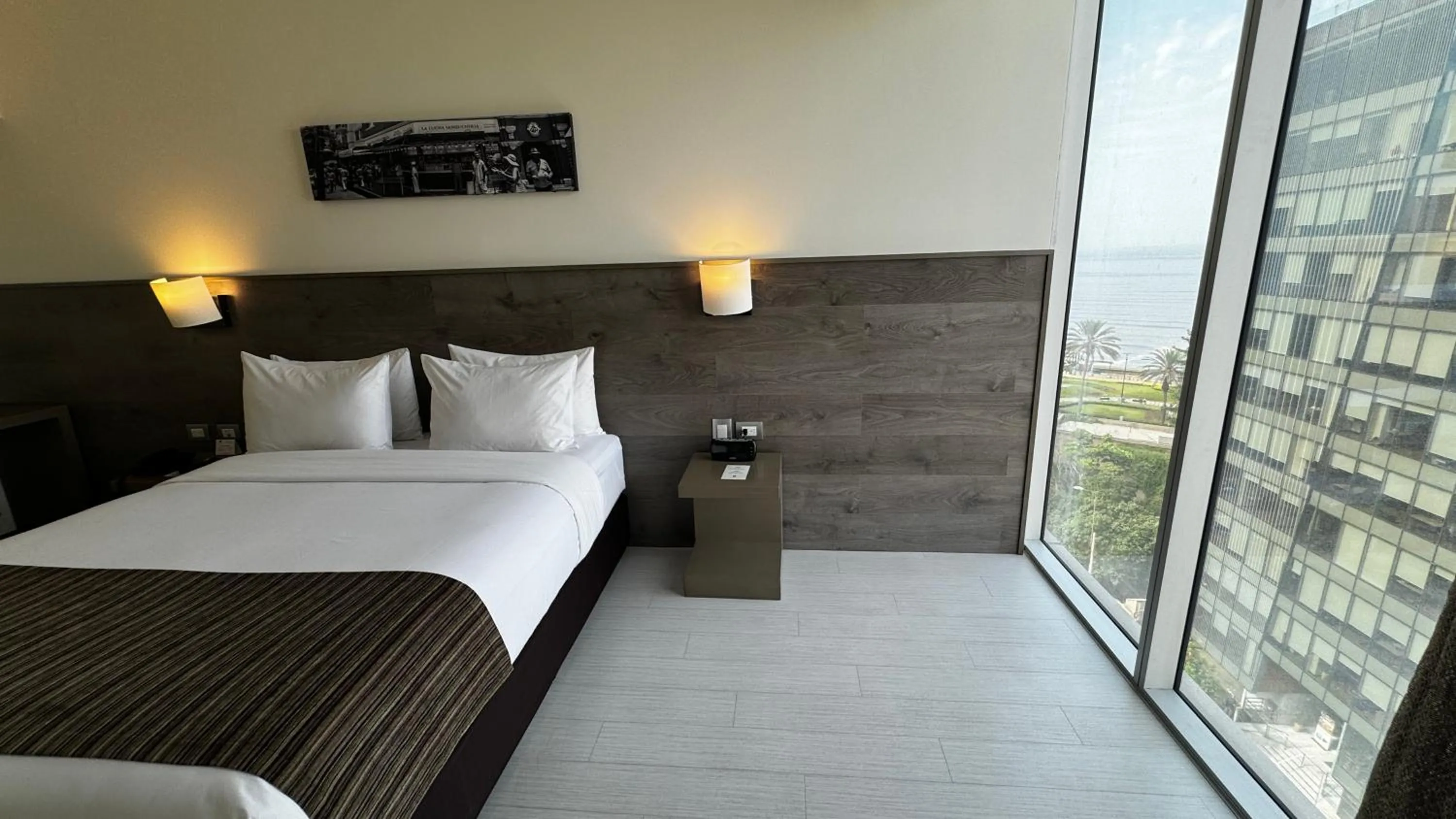 Bed in Best Western Plus Urban Larco Hotel