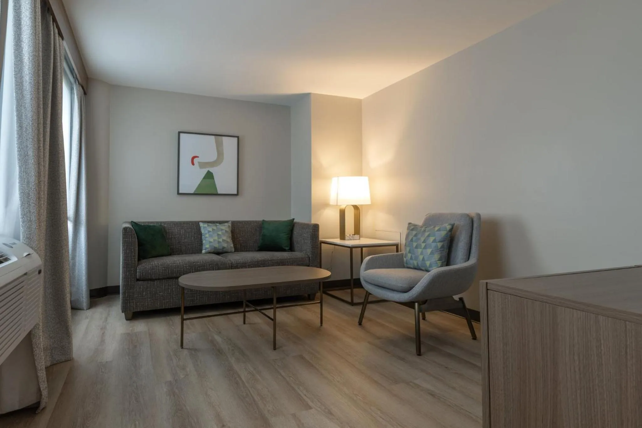 Photo of the whole room in Holiday Inn St-Jean-sur-Richelieu Congrès by IHG