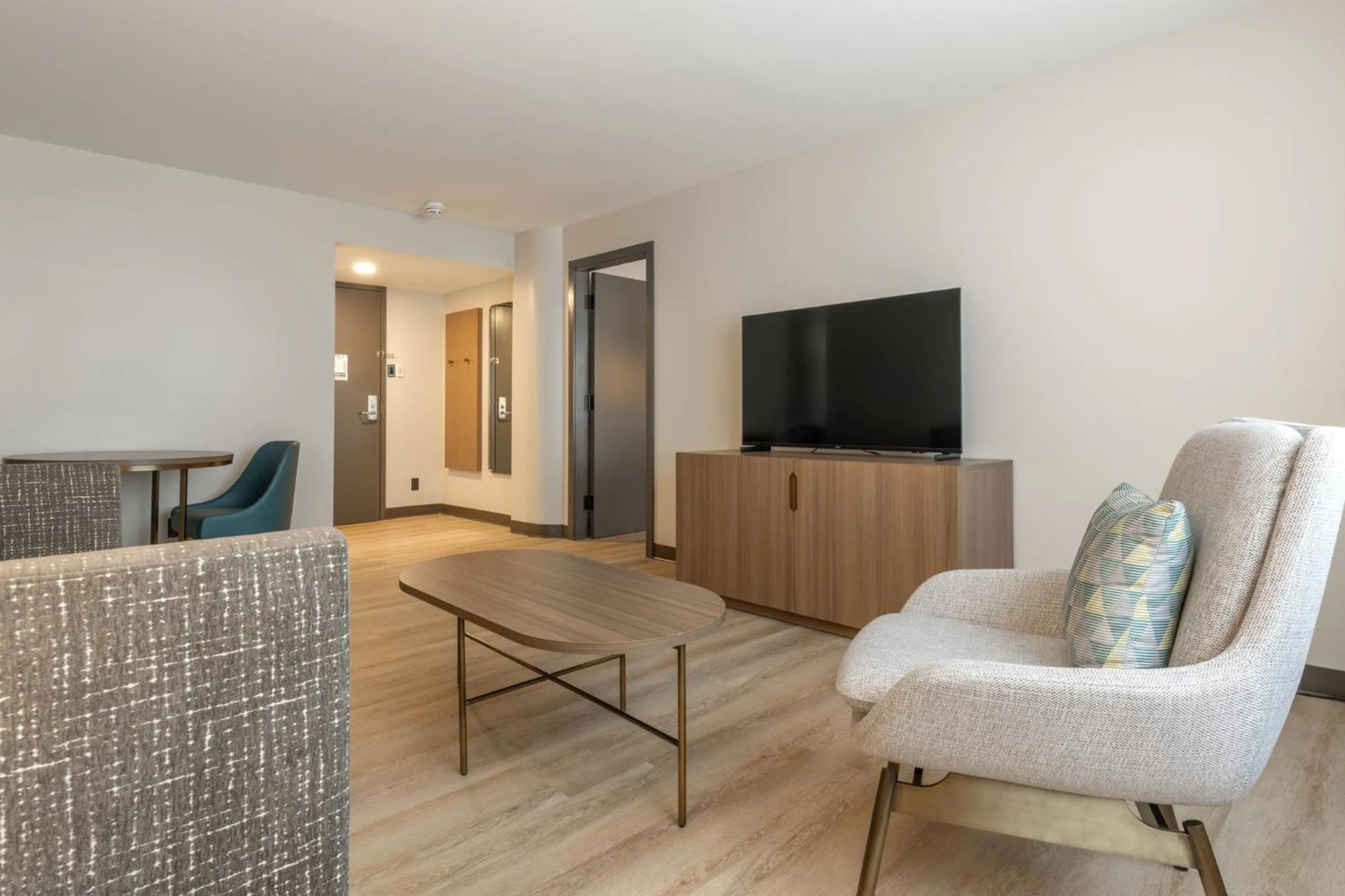 Photo of the whole room in Holiday Inn St-Jean-sur-Richelieu Congrès by IHG