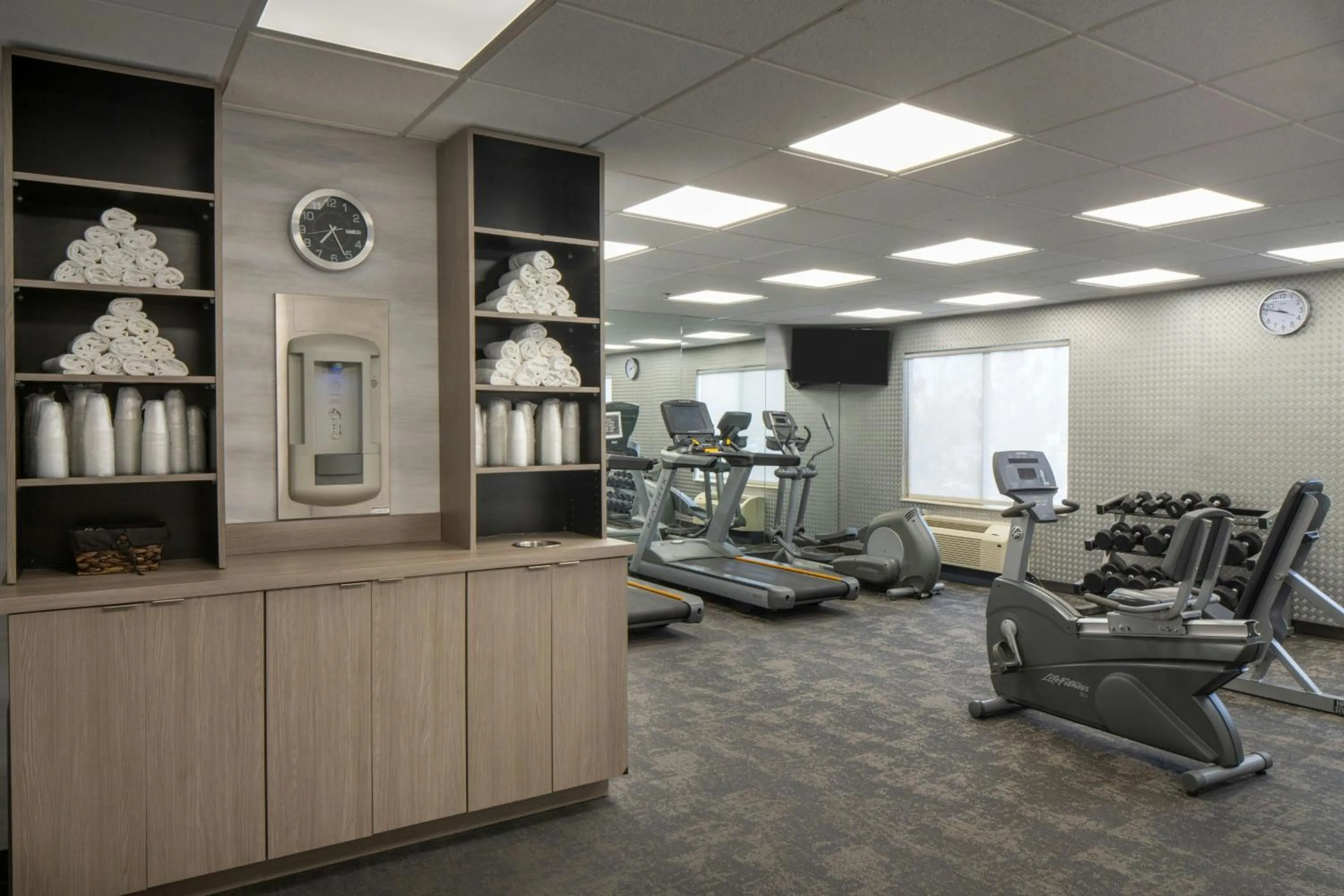 Fitness centre/facilities in Fairfield Inn & Suites Jackson Airport