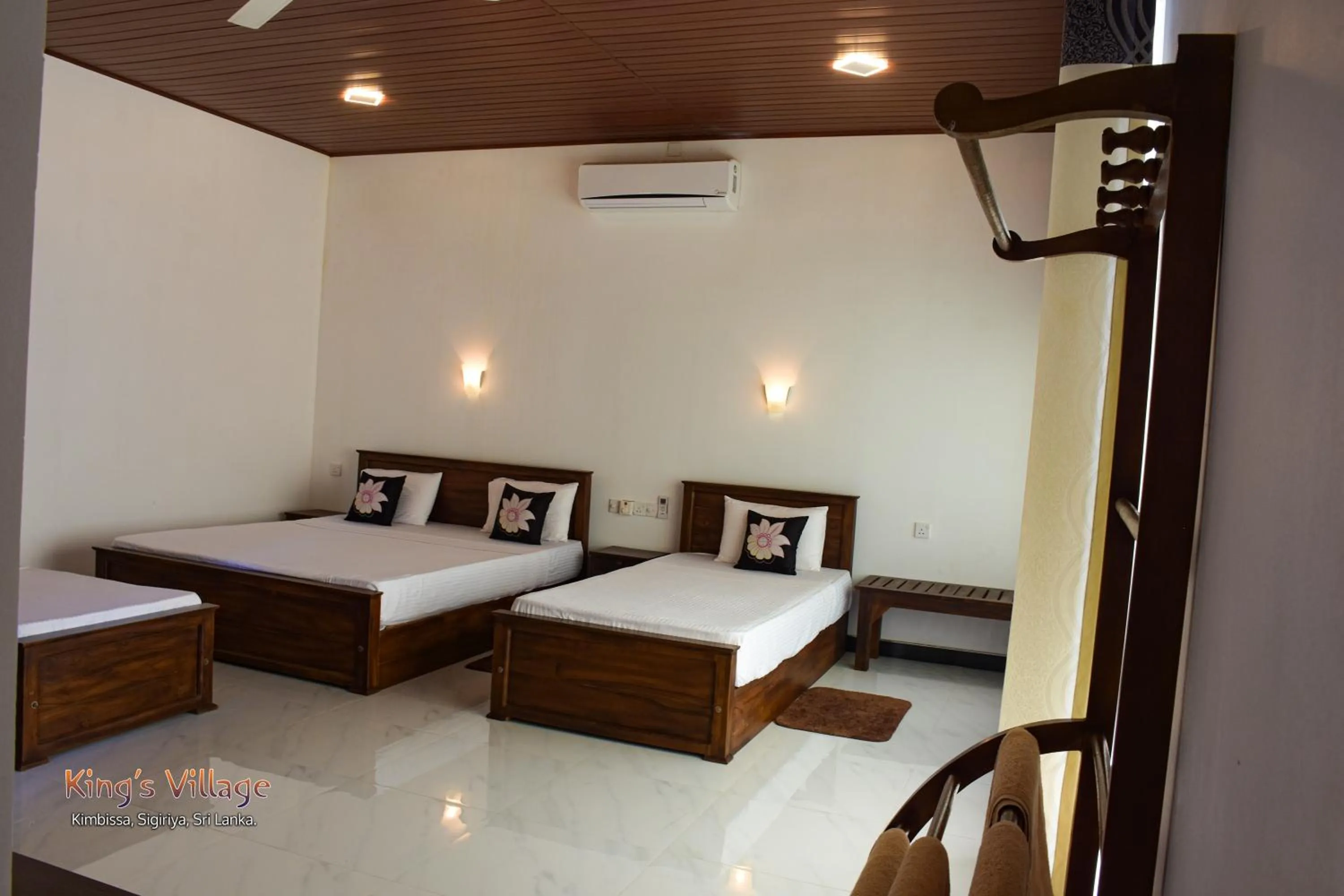 Bed in Kings Village Sigiriya