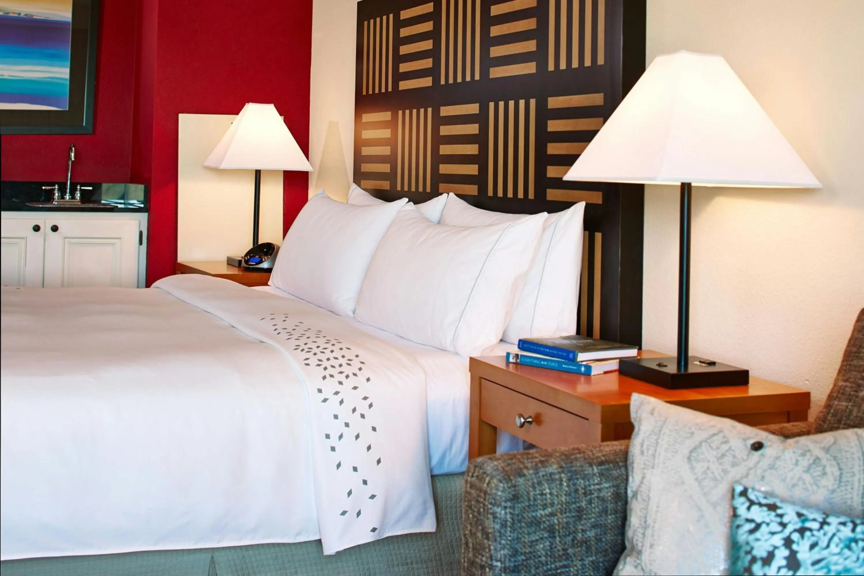 Photo of the whole room, Bed in World Golf Village Renaissance St. Augustine Resort