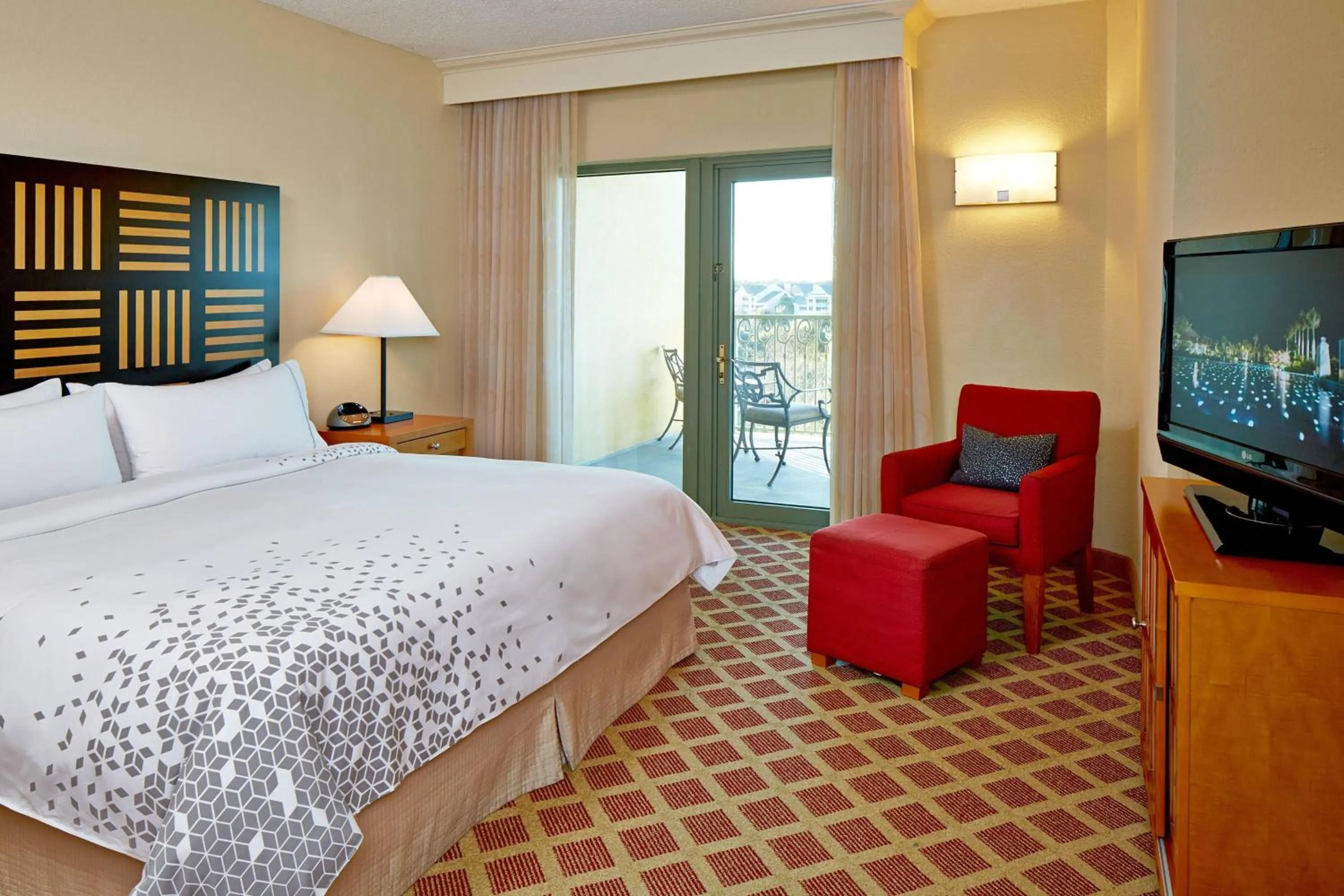 Bedroom, Bed in World Golf Village Renaissance St. Augustine Resort