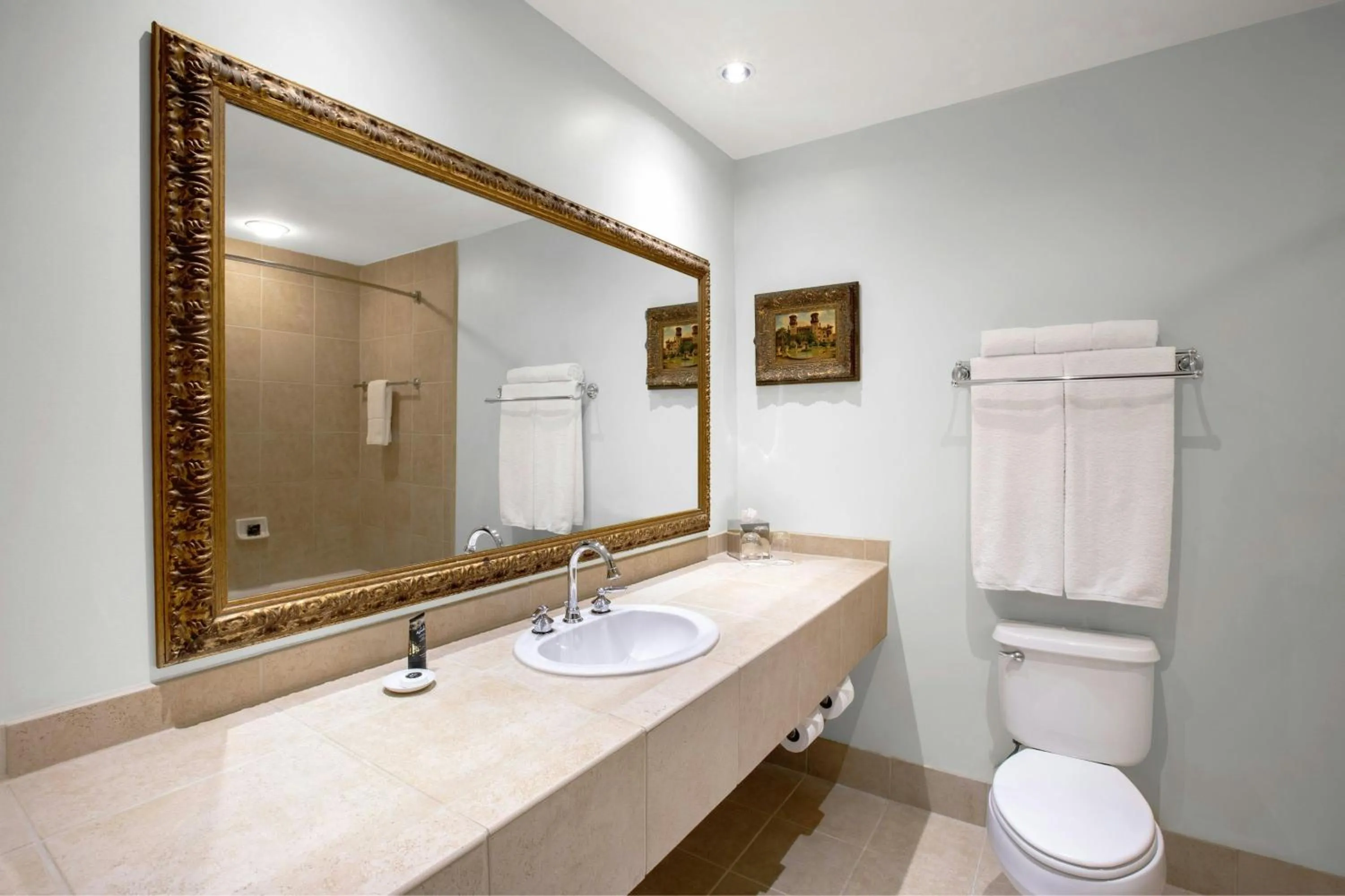 Bathroom in Casa Monica Resort & Spa, Autograph Collection