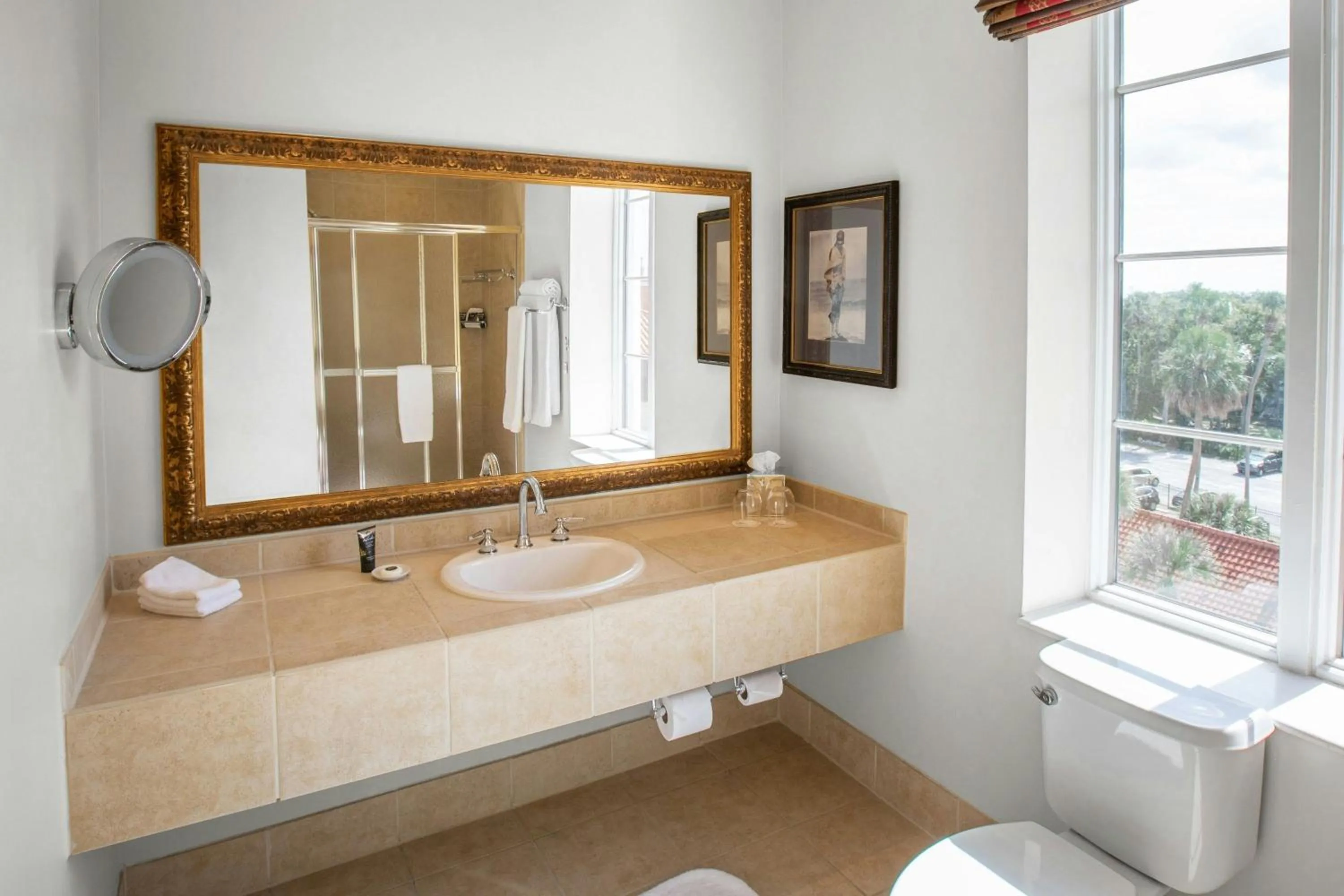 Bathroom in Casa Monica Resort & Spa, Autograph Collection