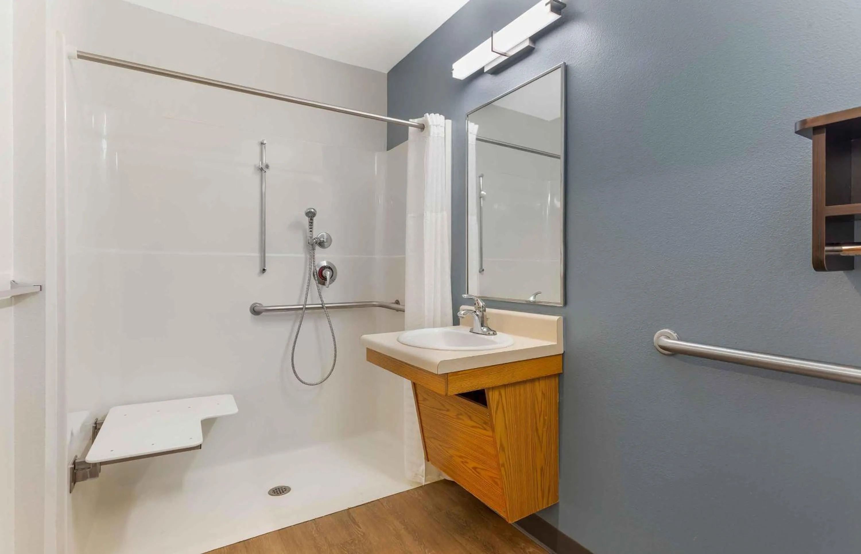 Bathroom in Extended Stay America Select Suites - Fort Myers