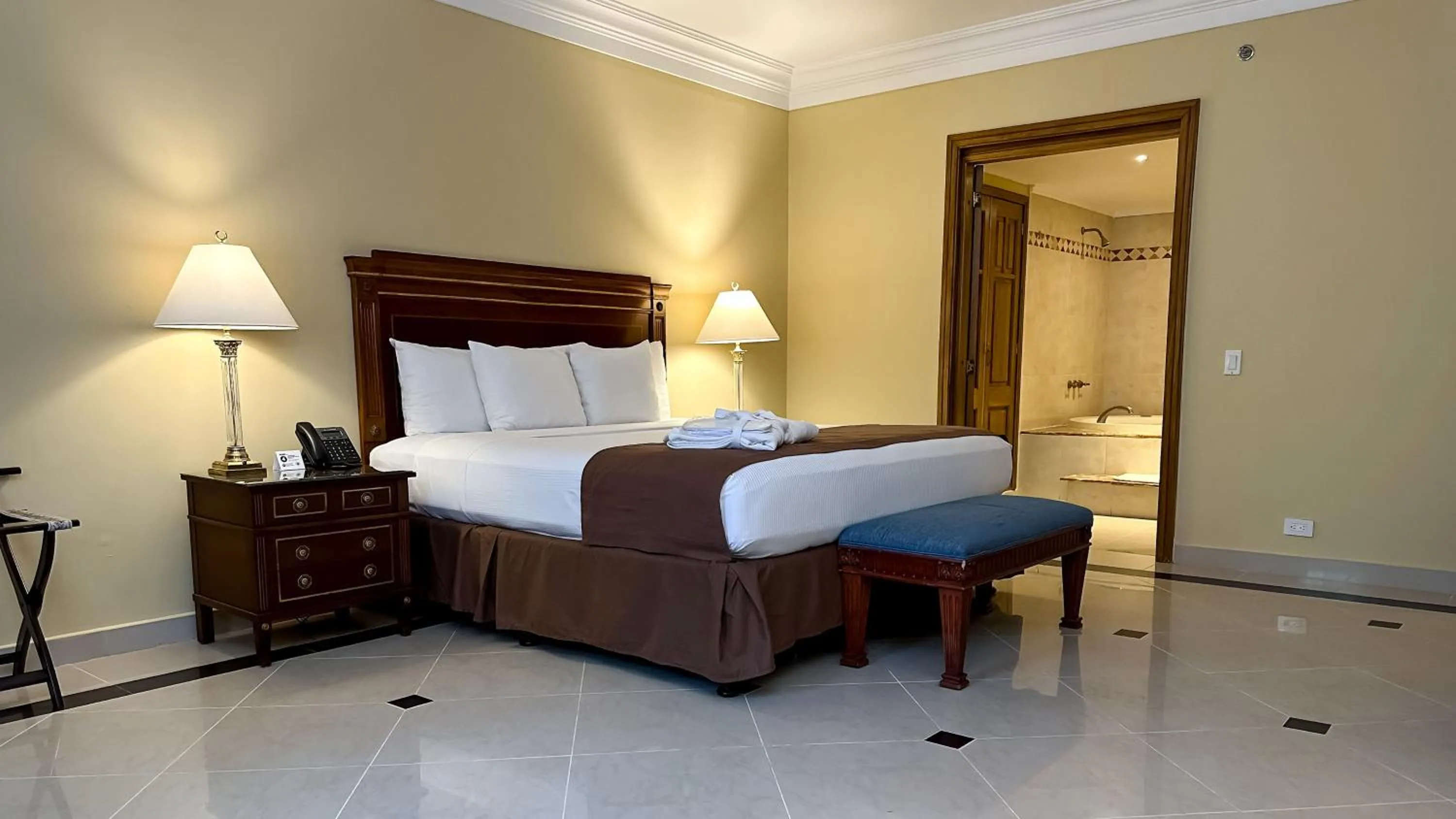 Bedroom, Bed in Hotel El Prado