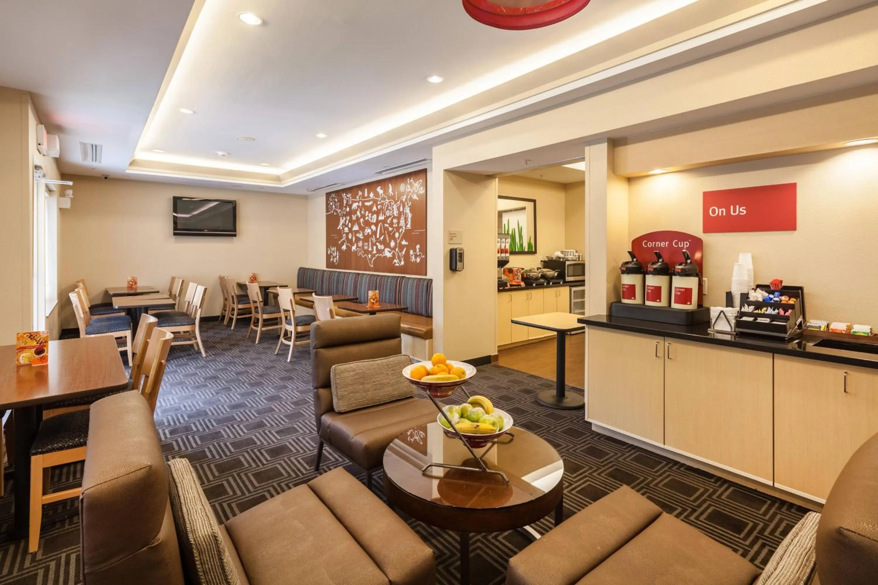 Breakfast in TownePlace Suites Jacksonville Butler Boulevard