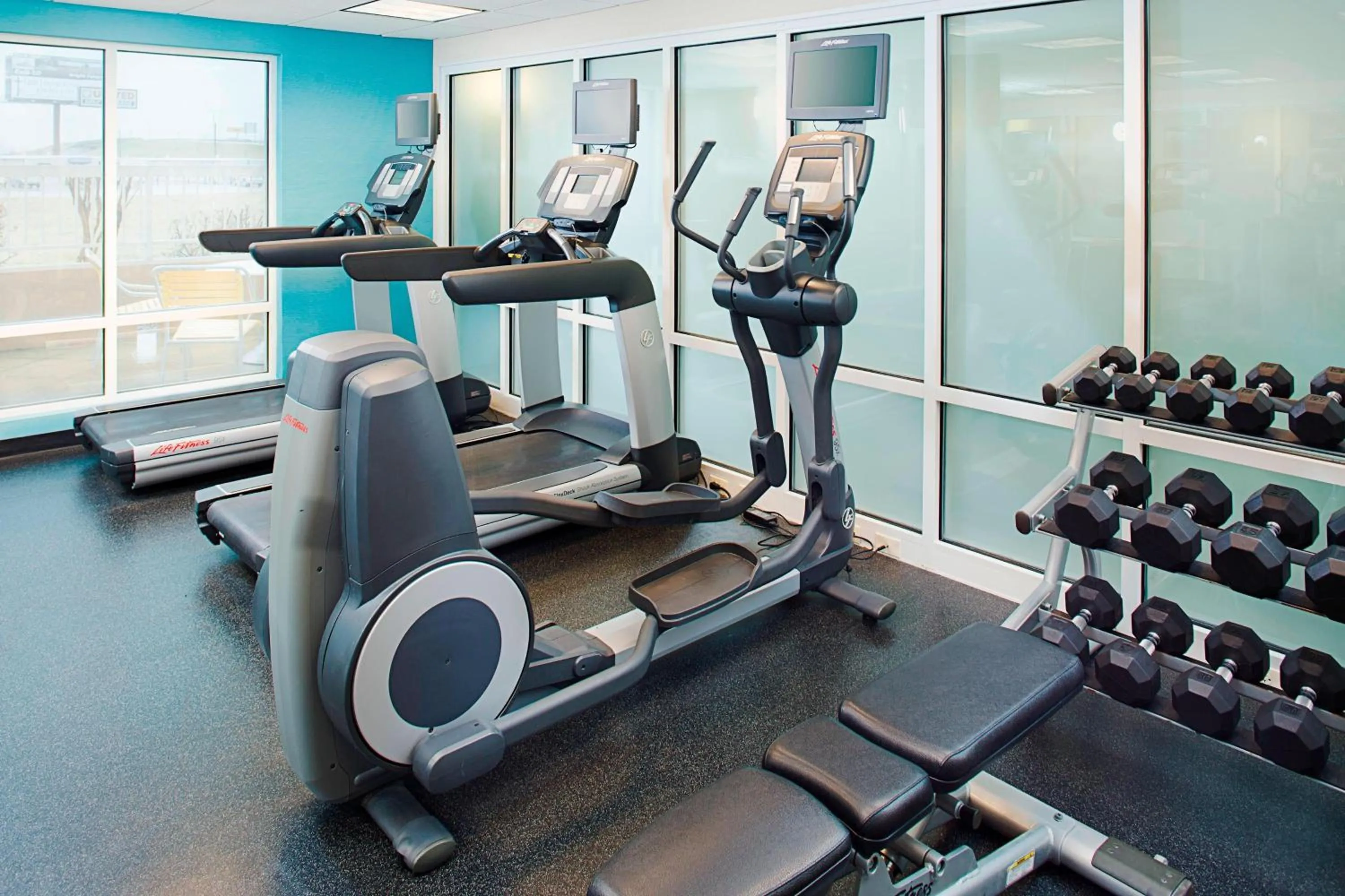 Fitness centre/facilities in Fairfield Inn & Suites by Marriott Jonesboro