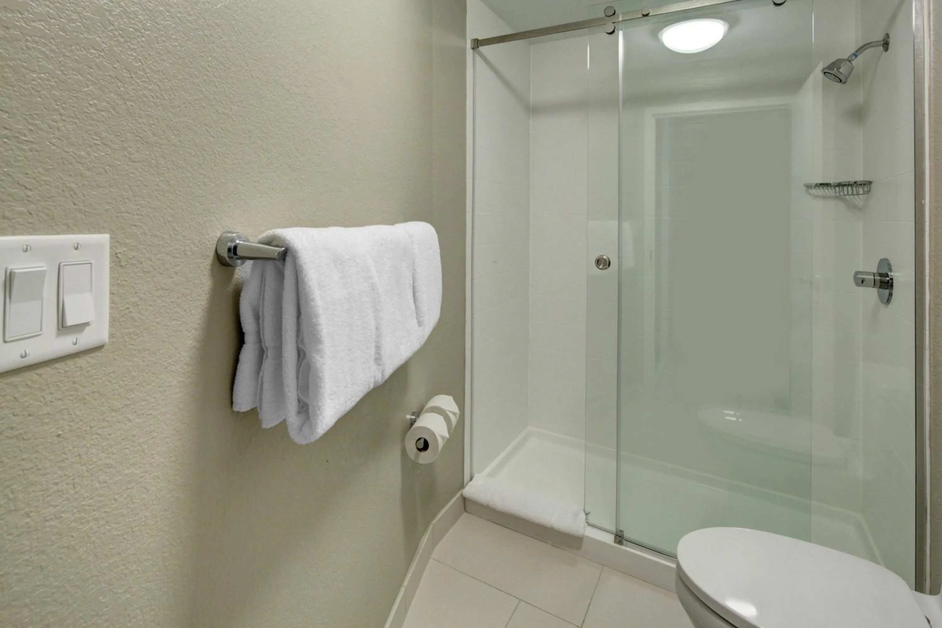 Bathroom in SpringHill Suites Port Saint Lucie