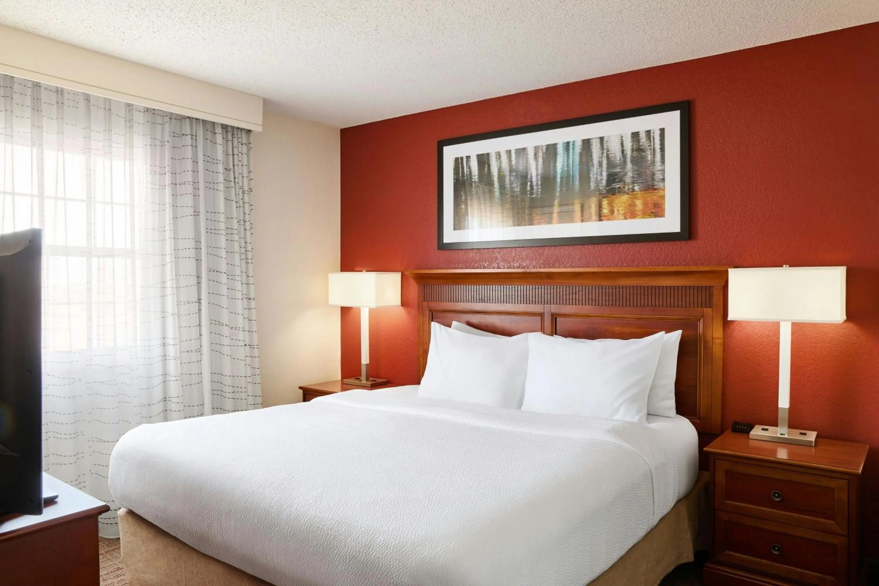 Photo of the whole room, Bed in Residence Inn Joplin