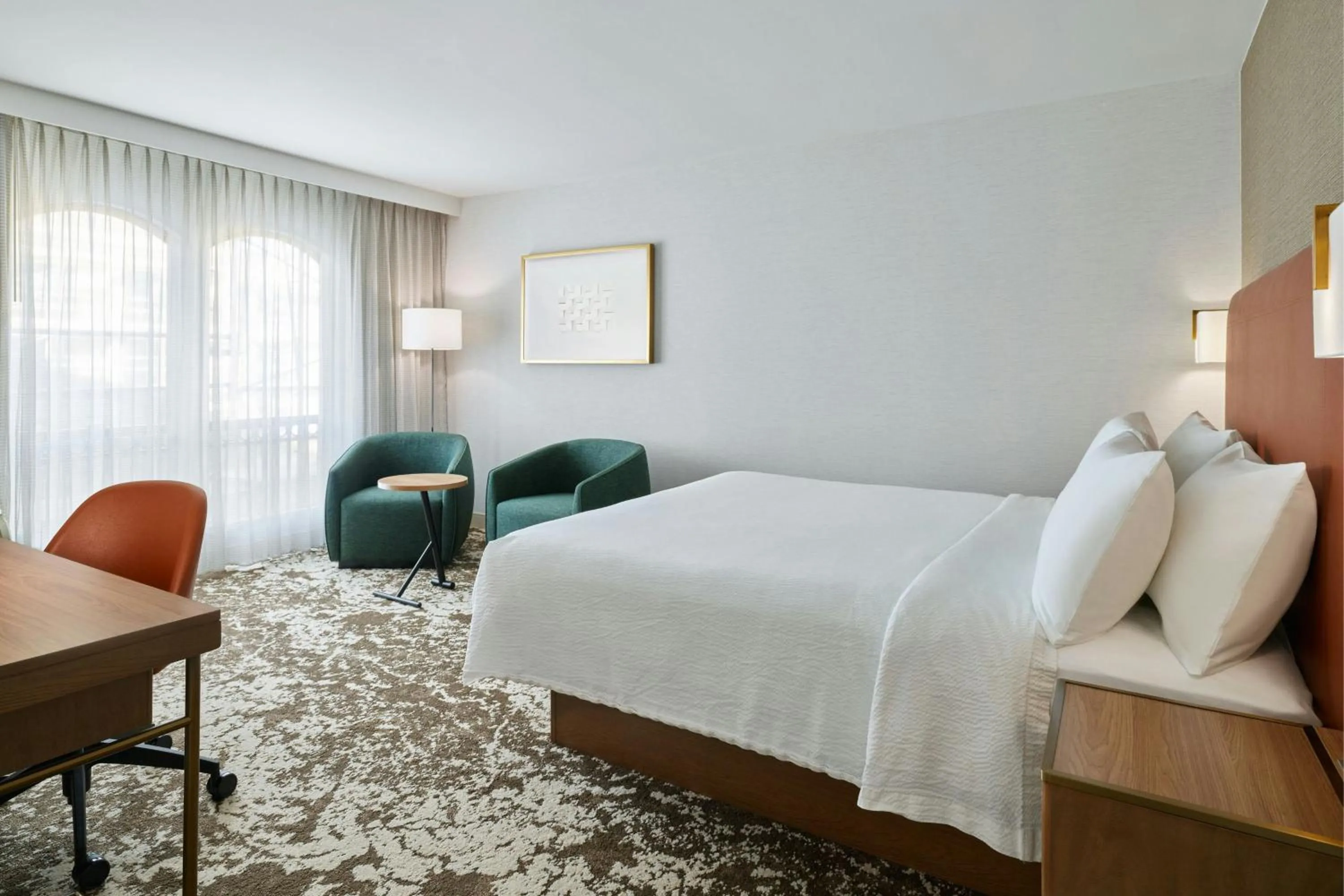 Bedroom, Bed in Courtyard by Marriott Los Angeles Pasadena Old Town