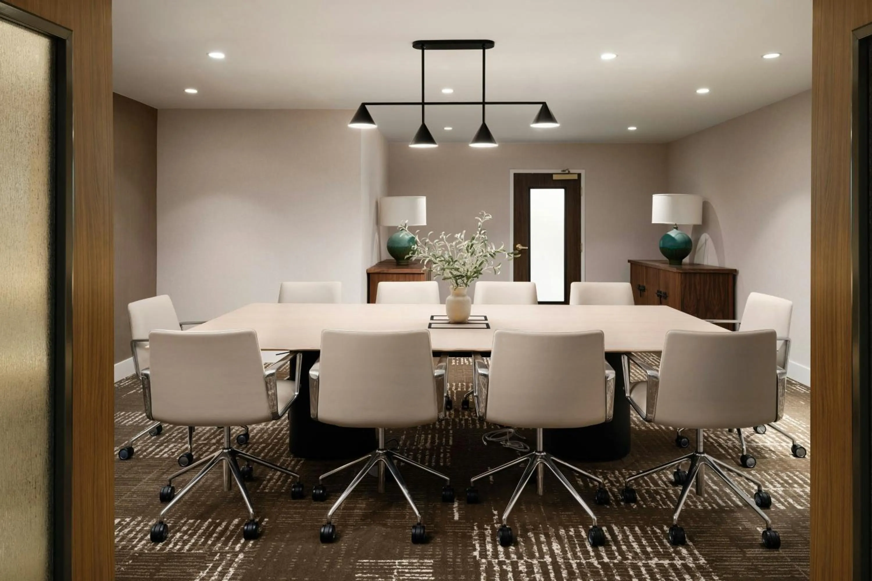 Meeting/conference room in Courtyard by Marriott Los Angeles Pasadena Old Town