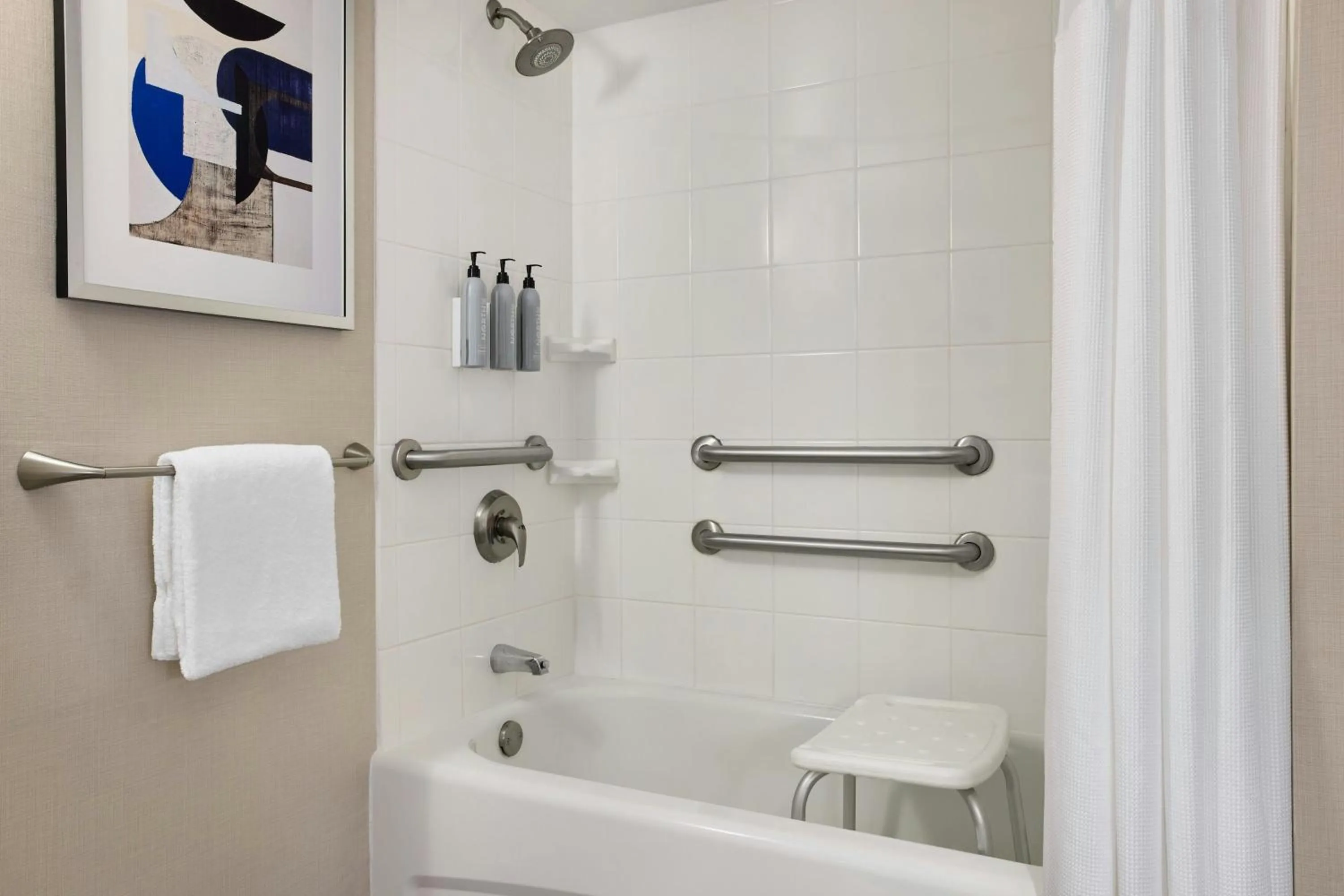 Bathroom in Courtyard Los Angeles Sherman Oaks