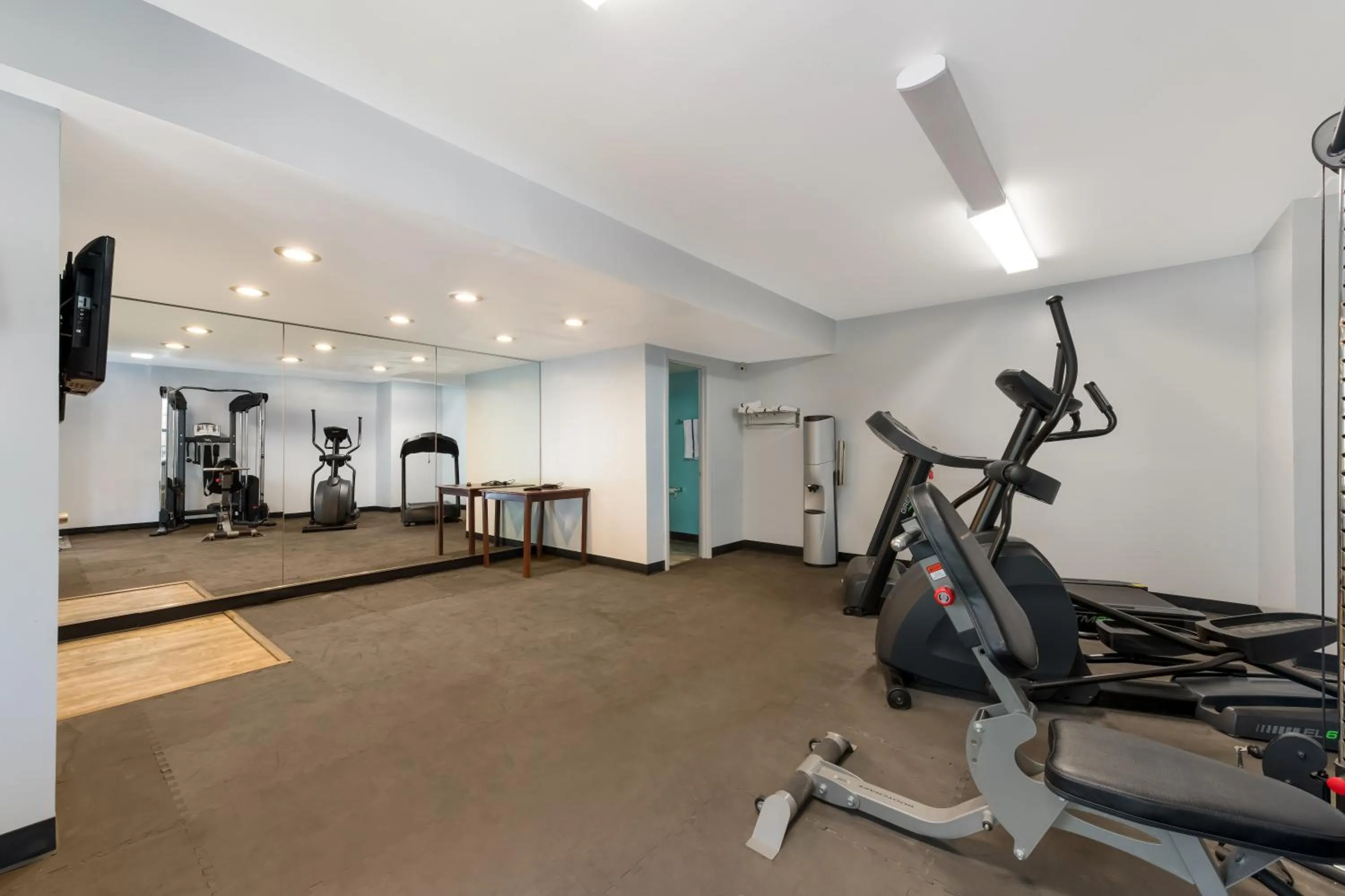 Fitness centre/facilities in Quality Inn & Suites Airport