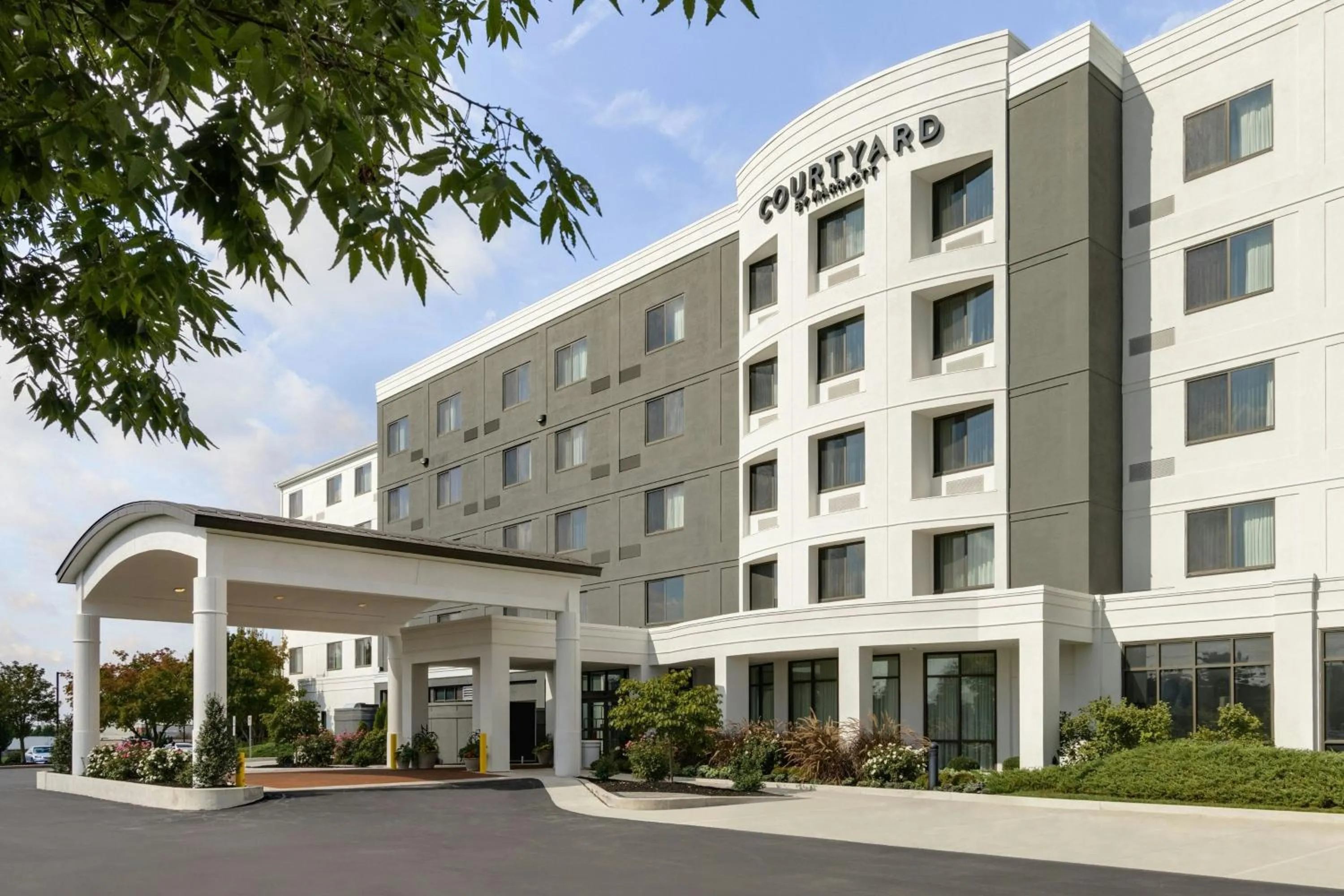 Property building in Courtyard Lancaster