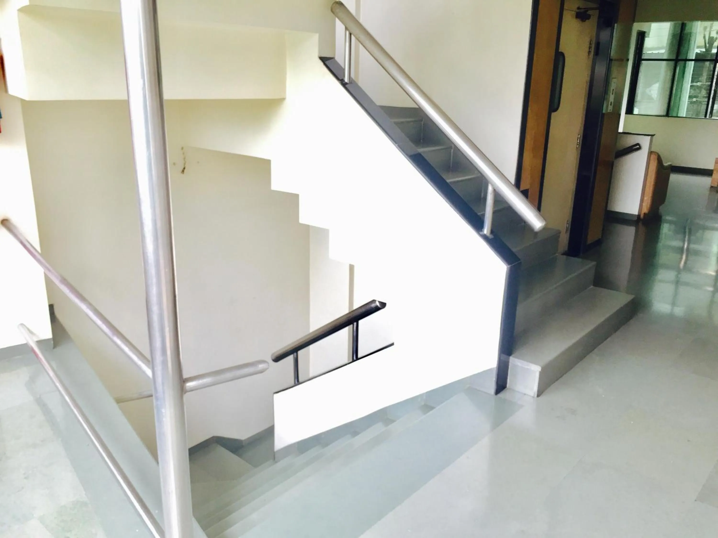 Seating area in Hotel New Uttam Hira Palace