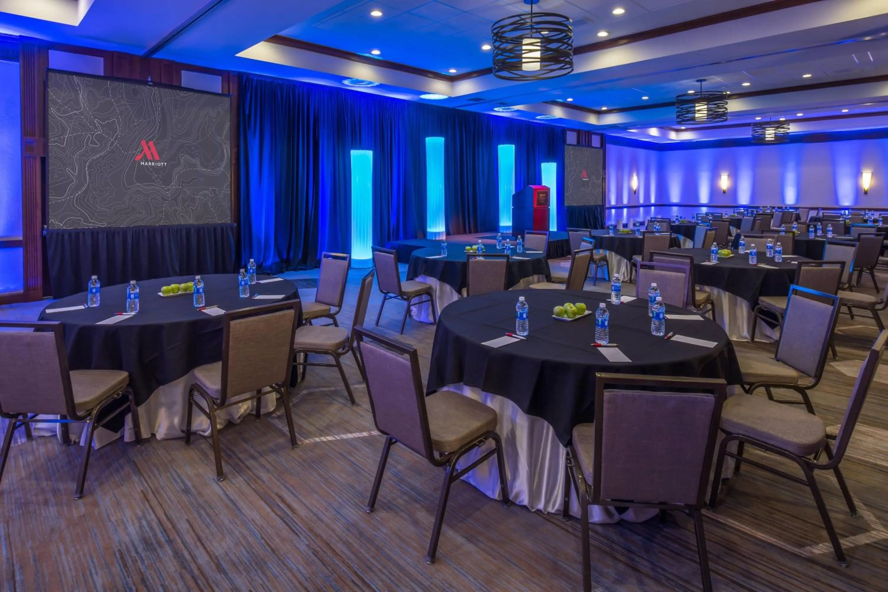 Meeting/conference room in Fullerton Marriott at California State University