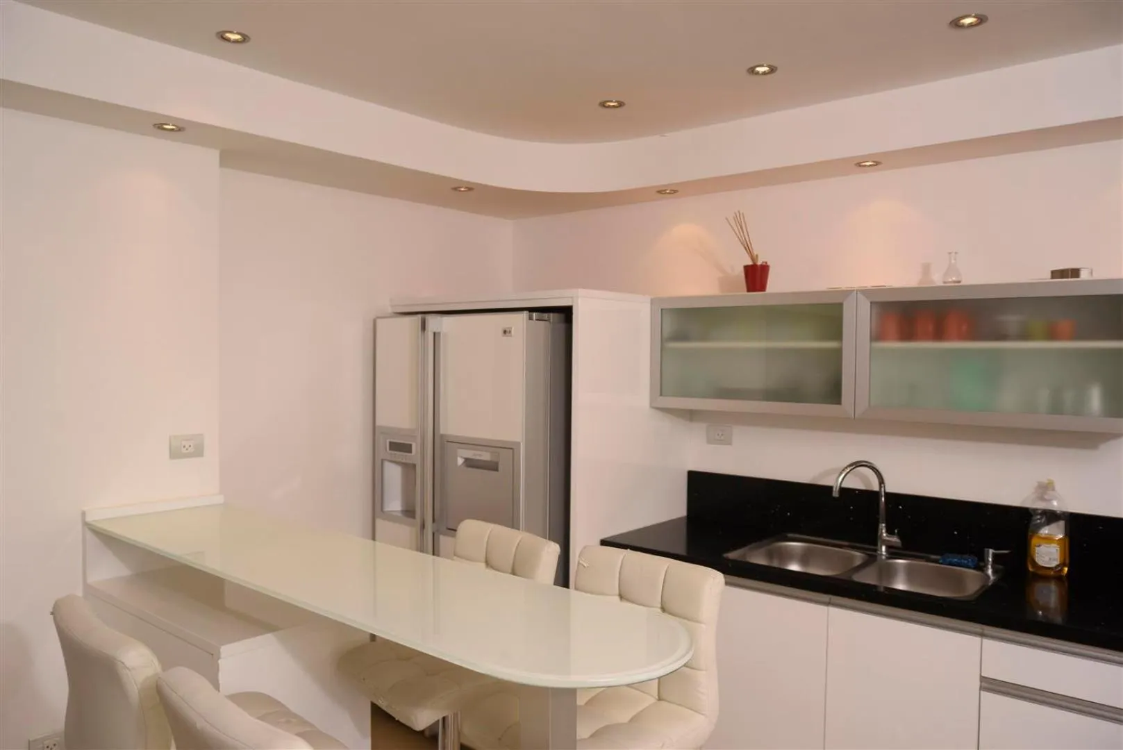 Kitchen or kitchenette in City Resort Palmore