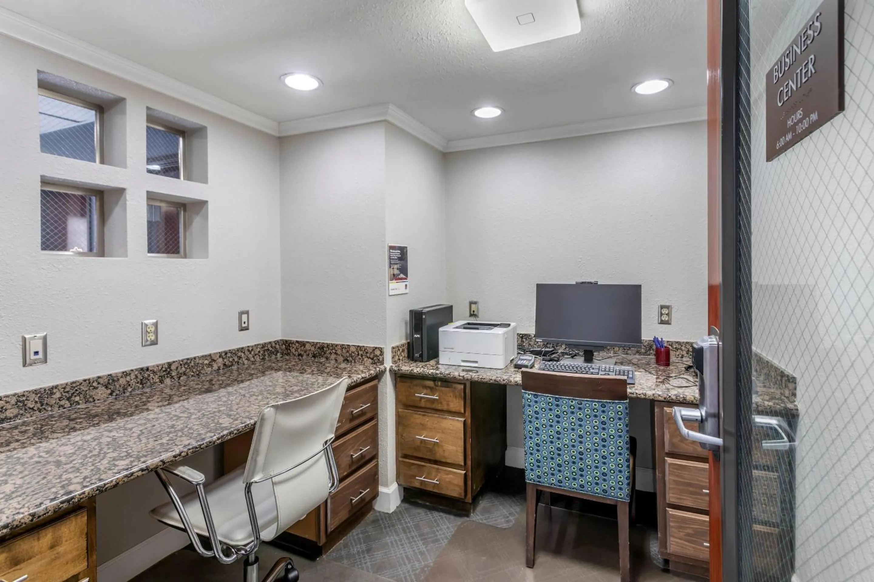 Business facilities in Comfort Suites Downtown Sacramento