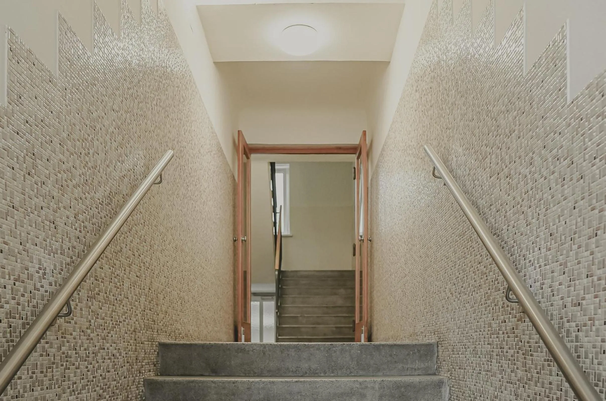 Facade/entrance in HeyMi Apartments Schwedenplatz