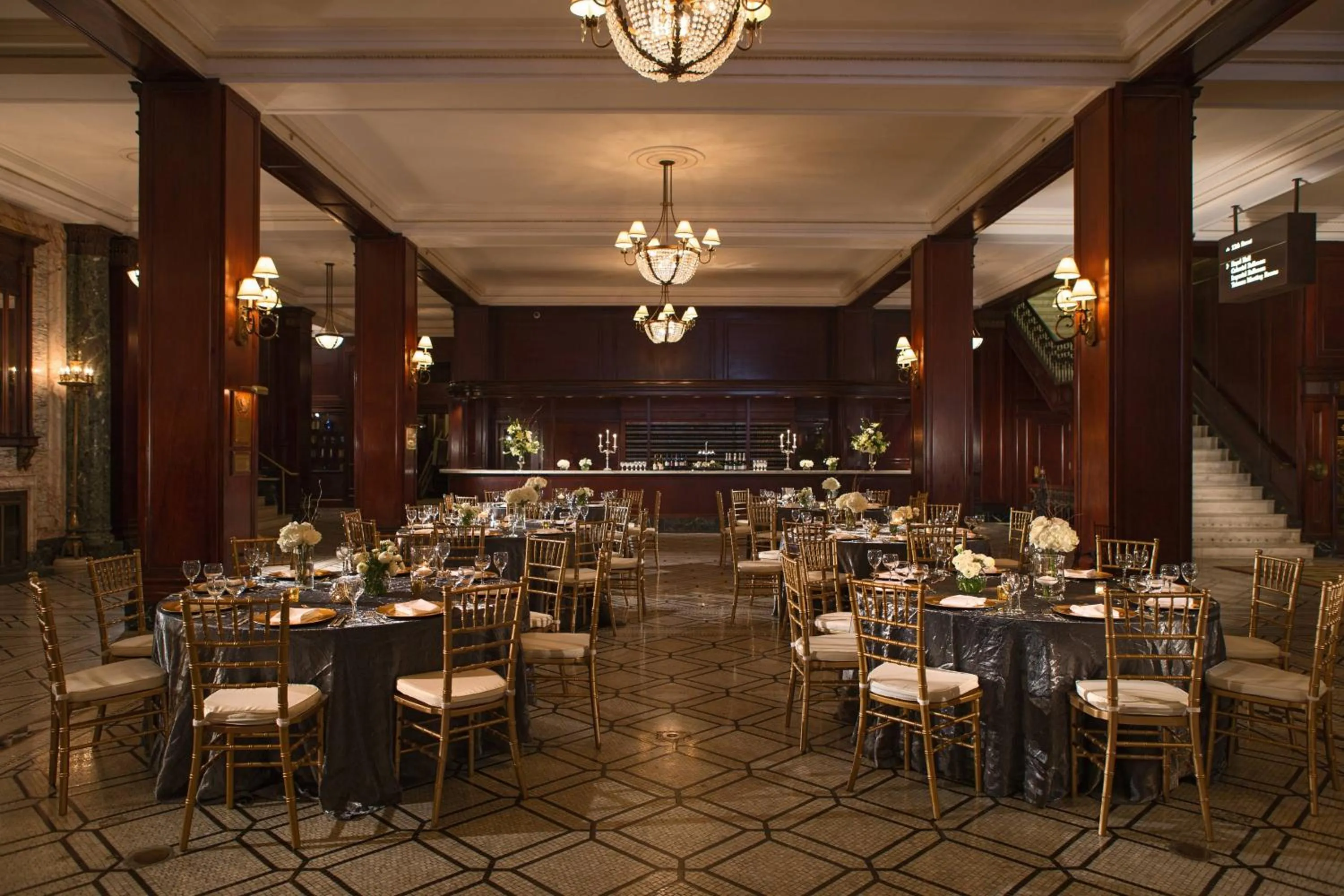 Lobby or reception in Kansas City Marriott Downtown