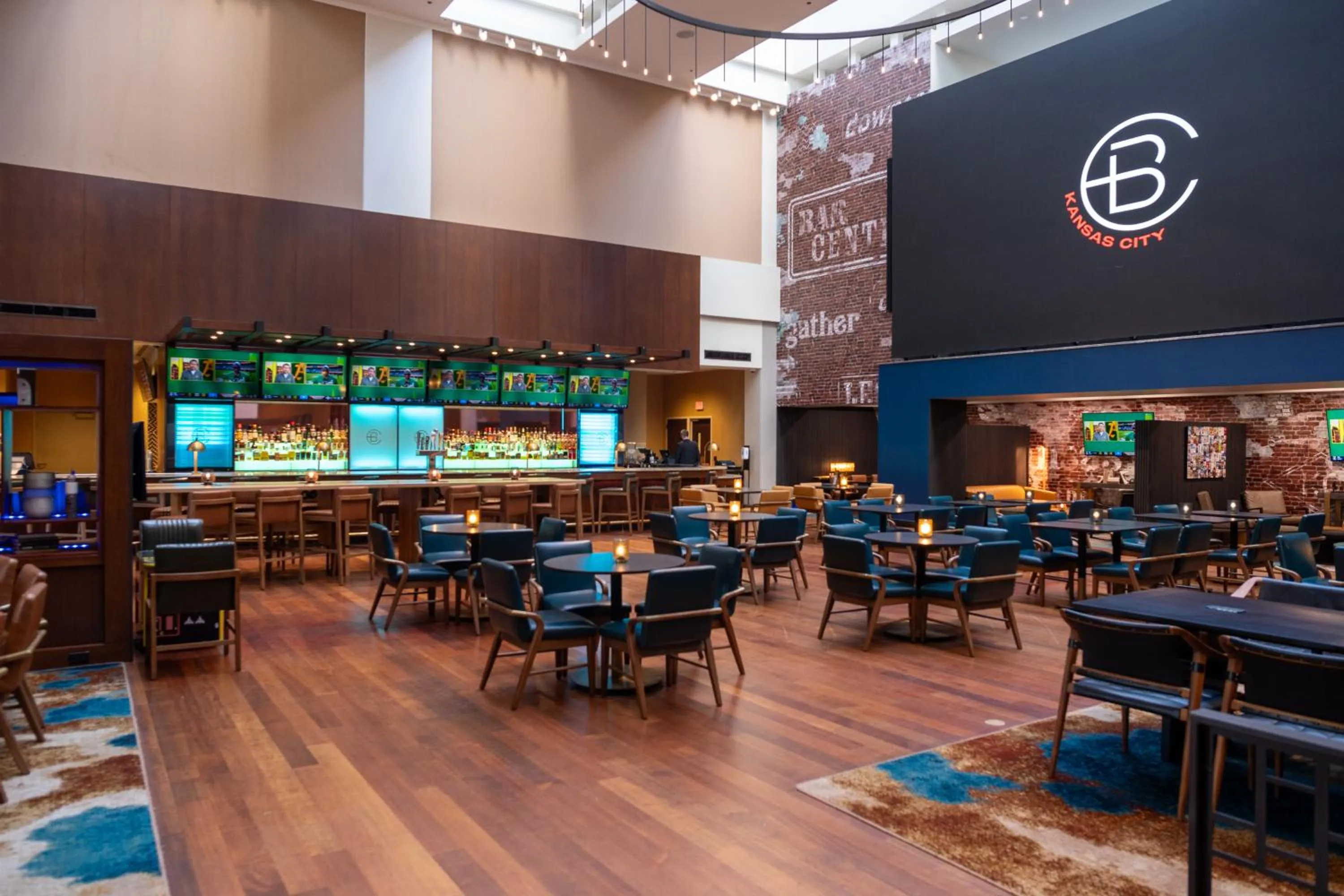 Lounge or bar in Kansas City Marriott Downtown