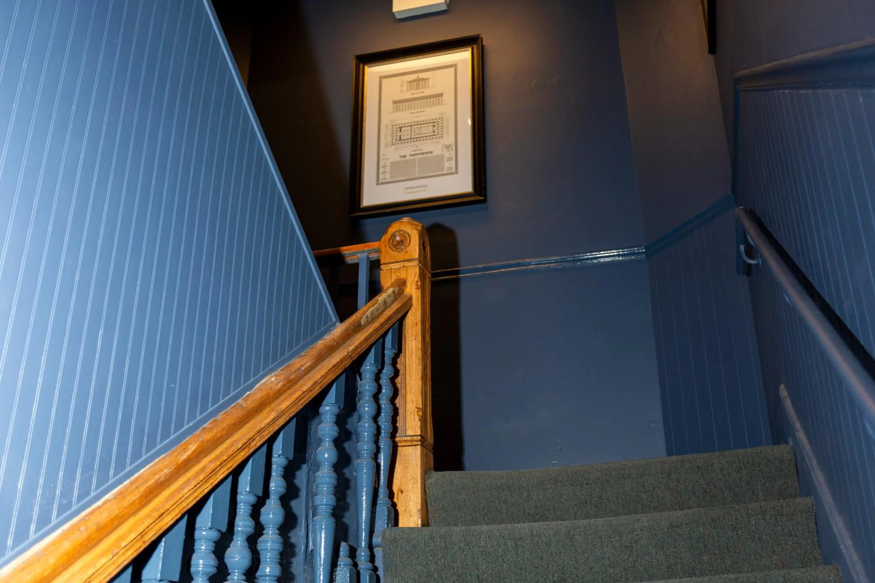 Property building in Chicago Parthenon Hostel