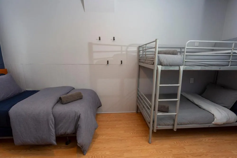 Bed in Chicago Parthenon Hostel