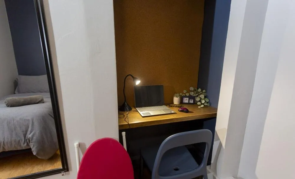 Bed in Chicago Parthenon Hostel